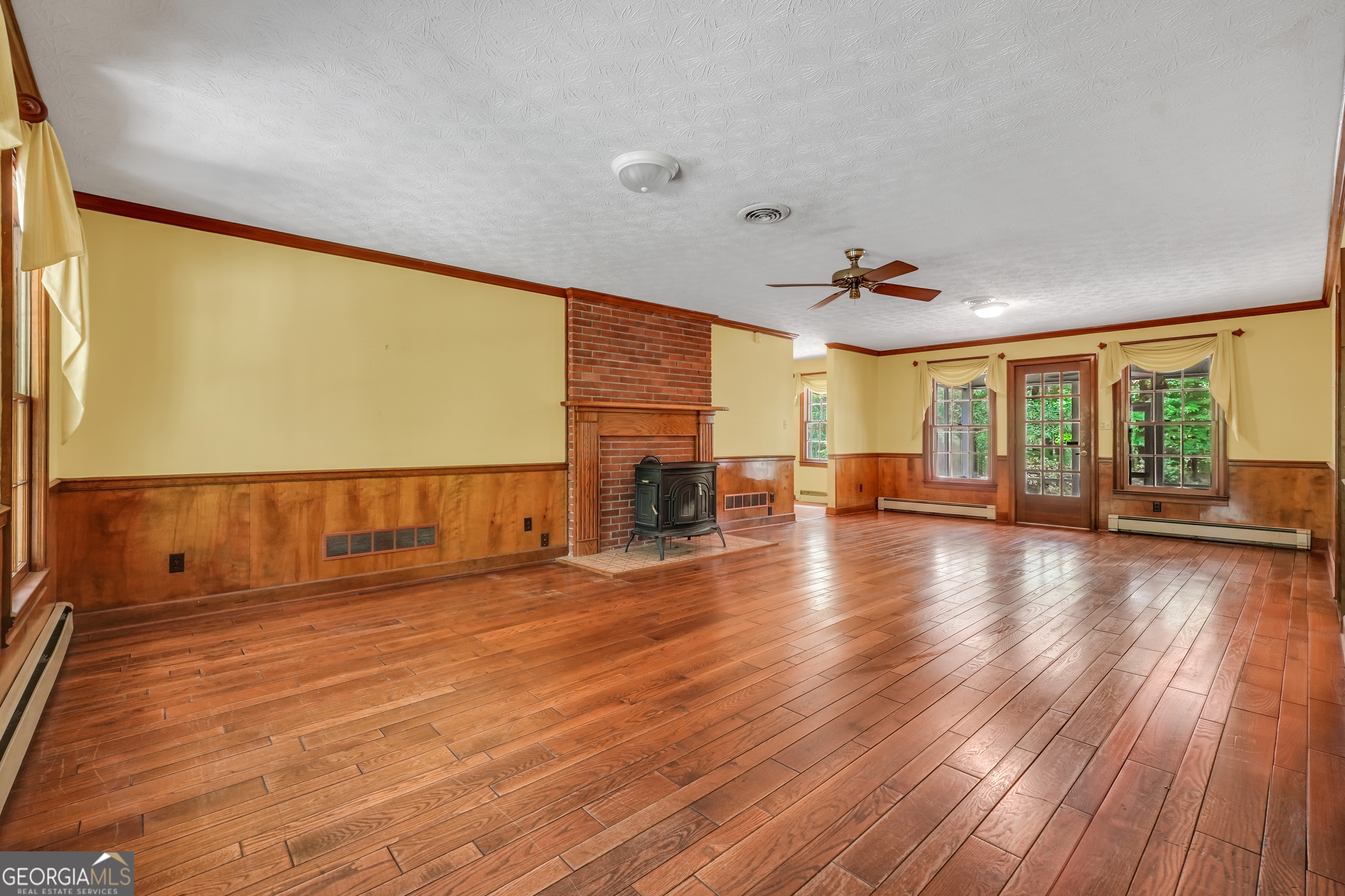 314 Winding Stream Trail SW
