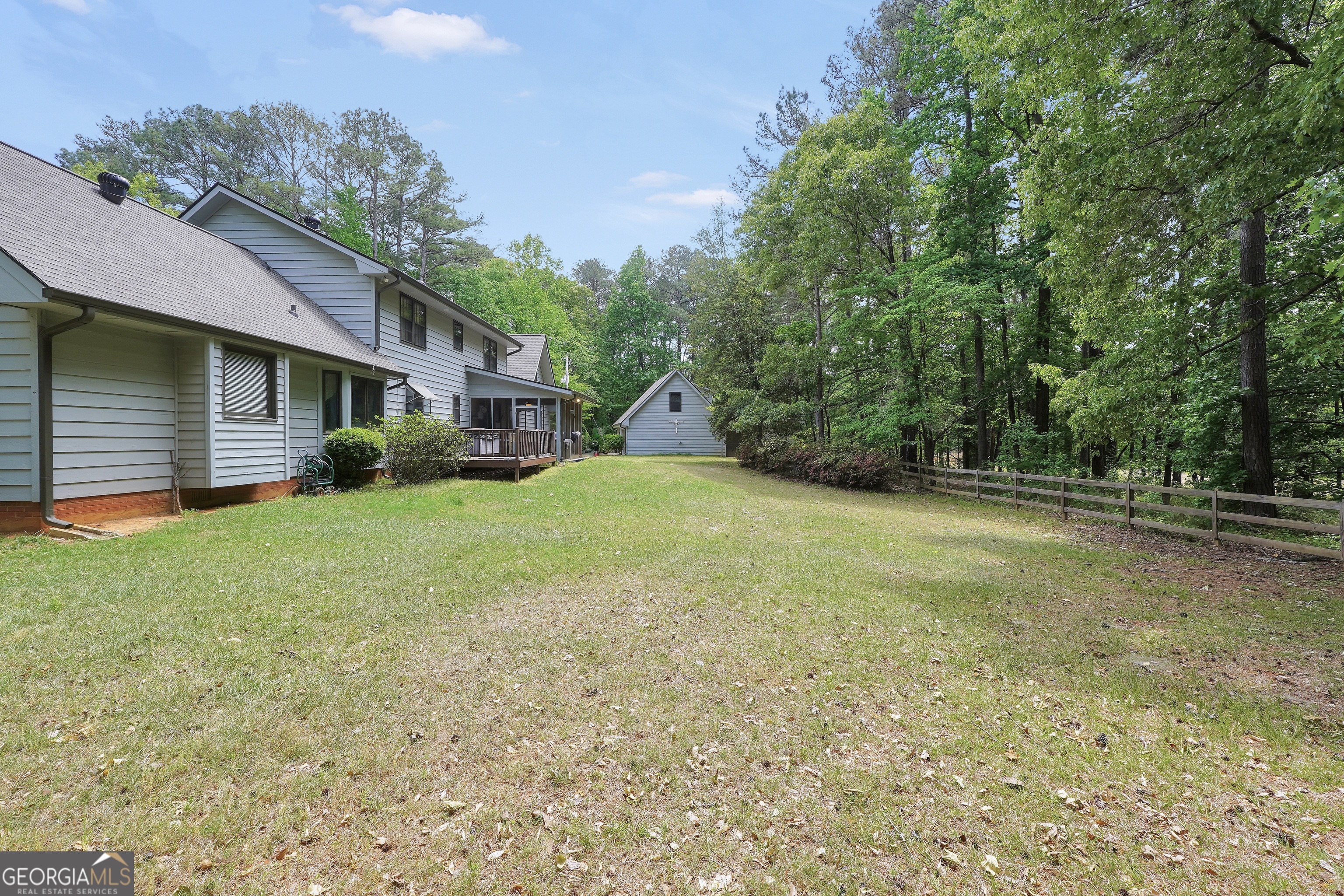 314 Winding Stream Trail SW