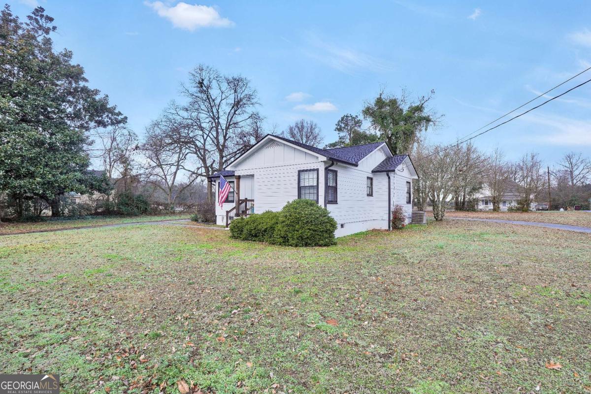 121 Mimosa Drive
