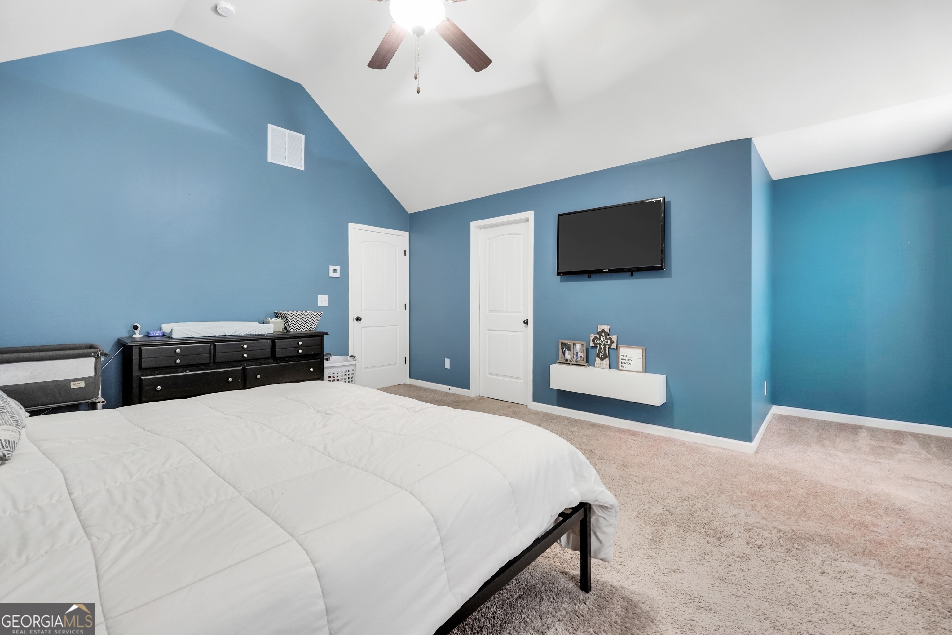 482 Louise Way
