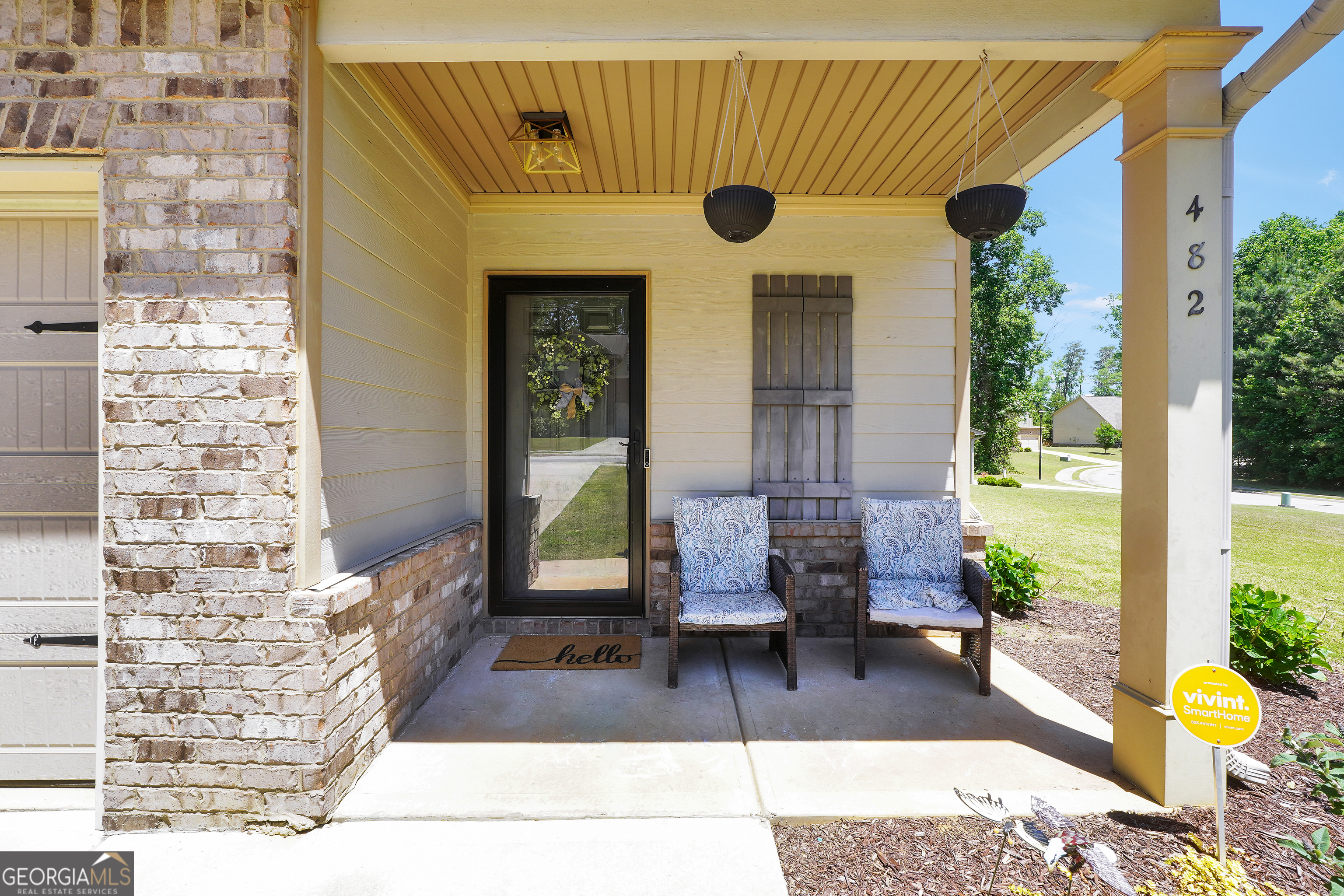 482 Louise Way