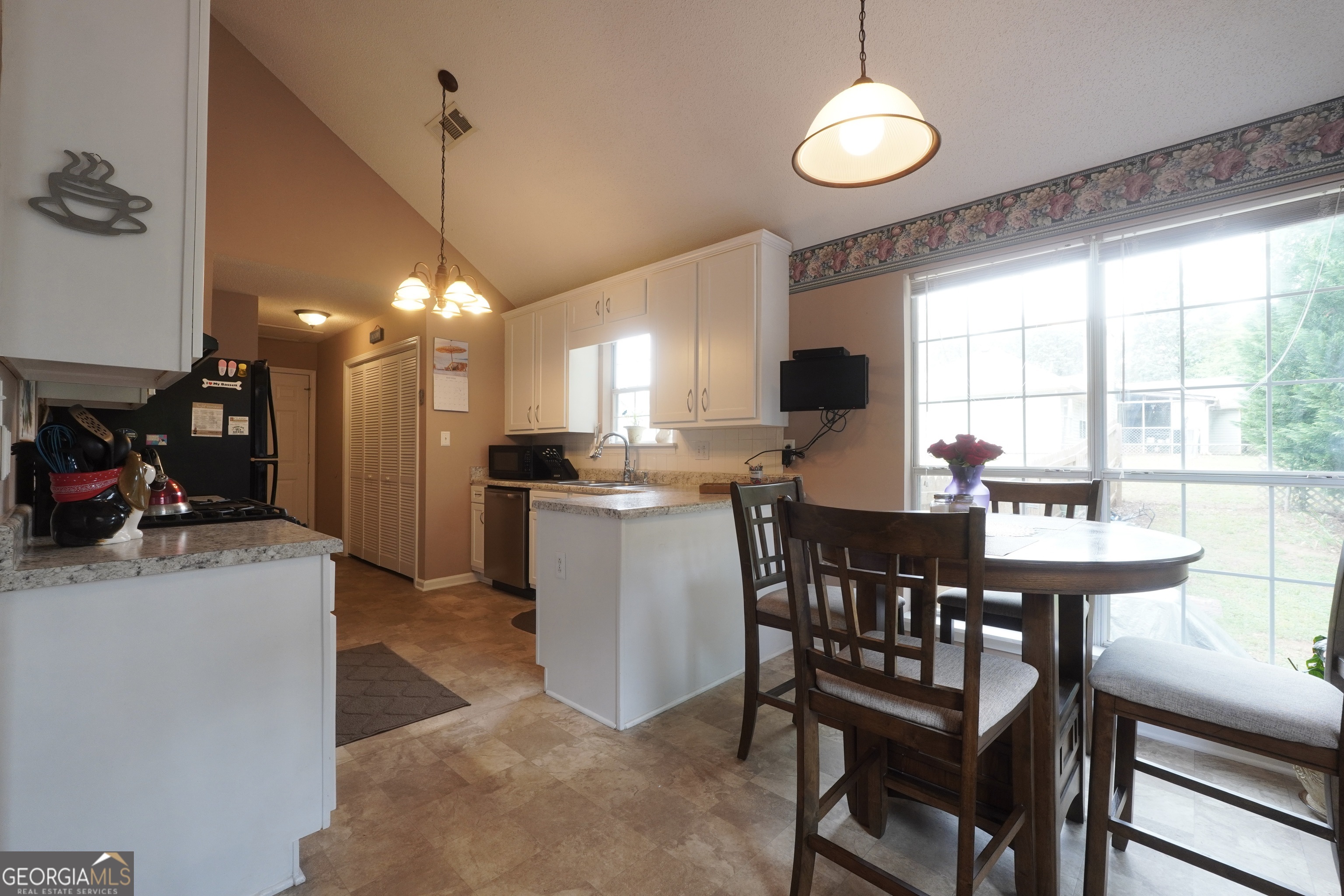 164 Lakepointe Court