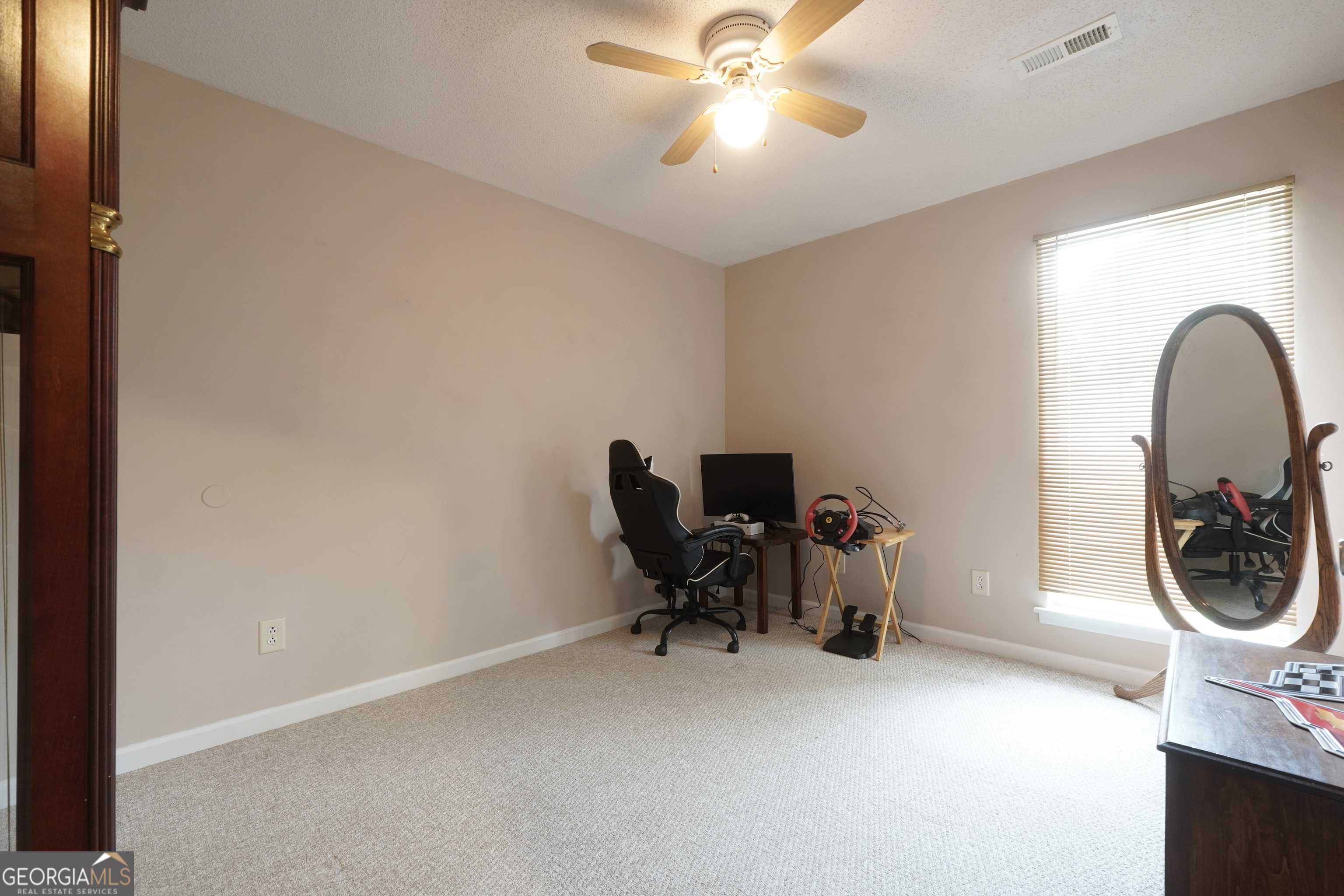 164 Lakepointe Court