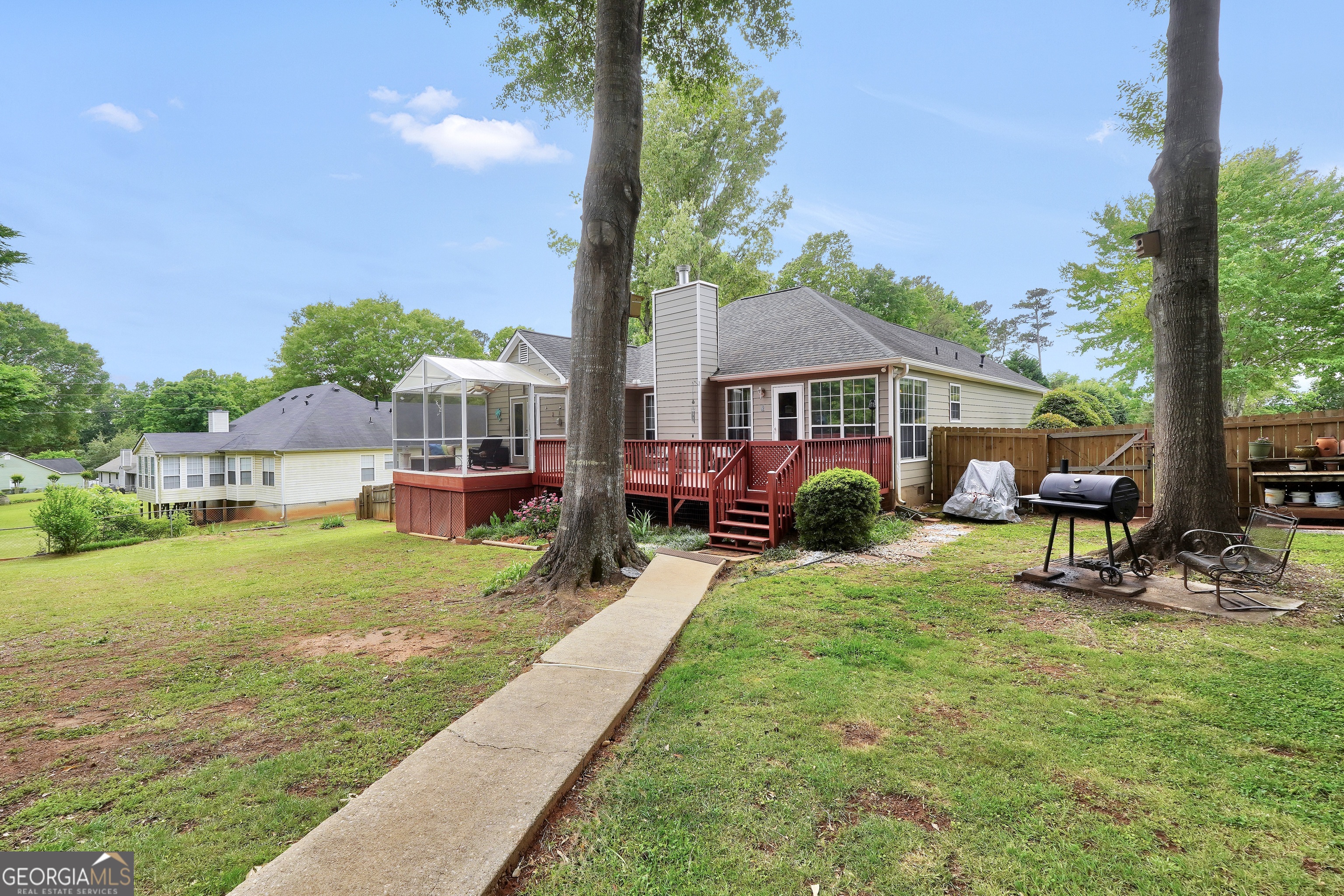 164 Lakepointe Court