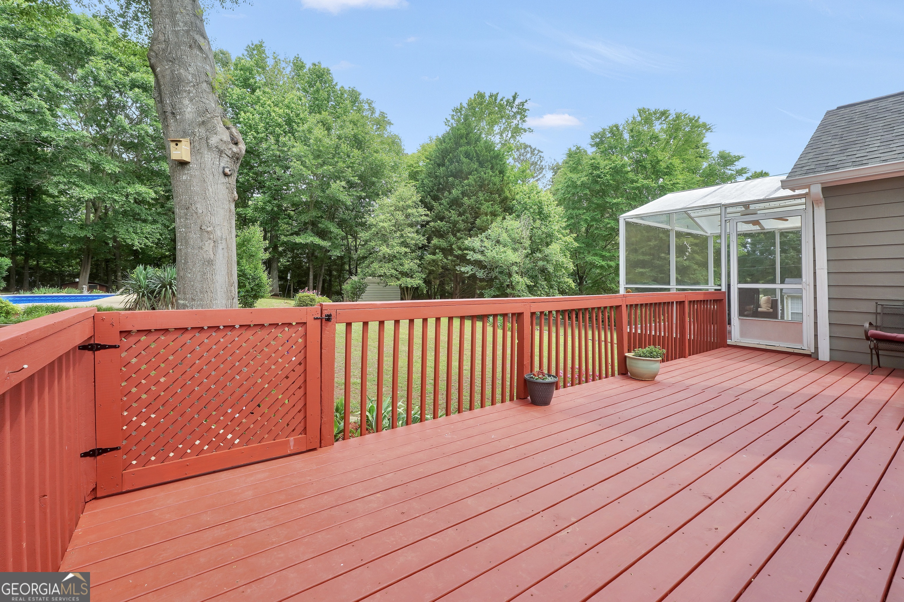 164 Lakepointe Court