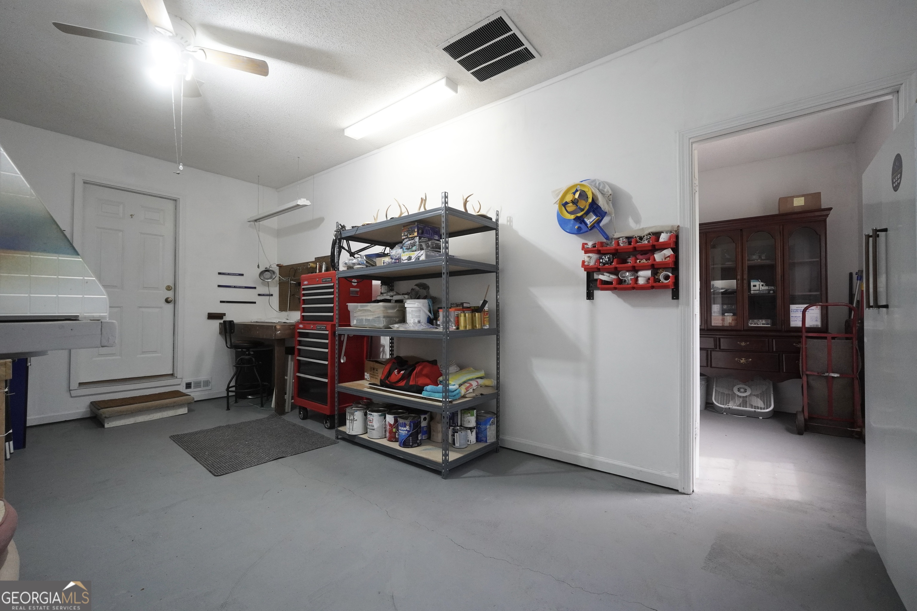 164 Lakepointe Court