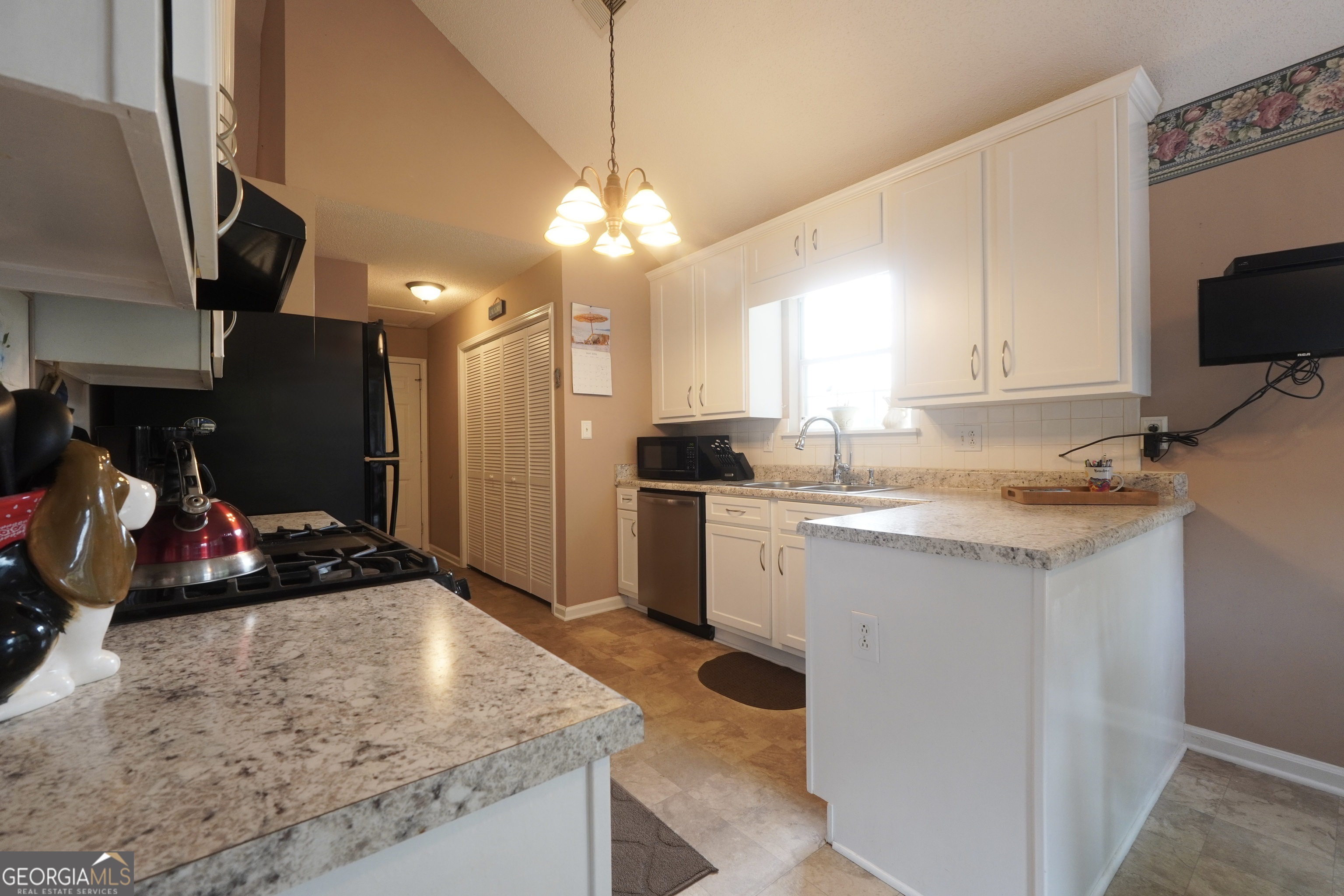 164 Lakepointe Court