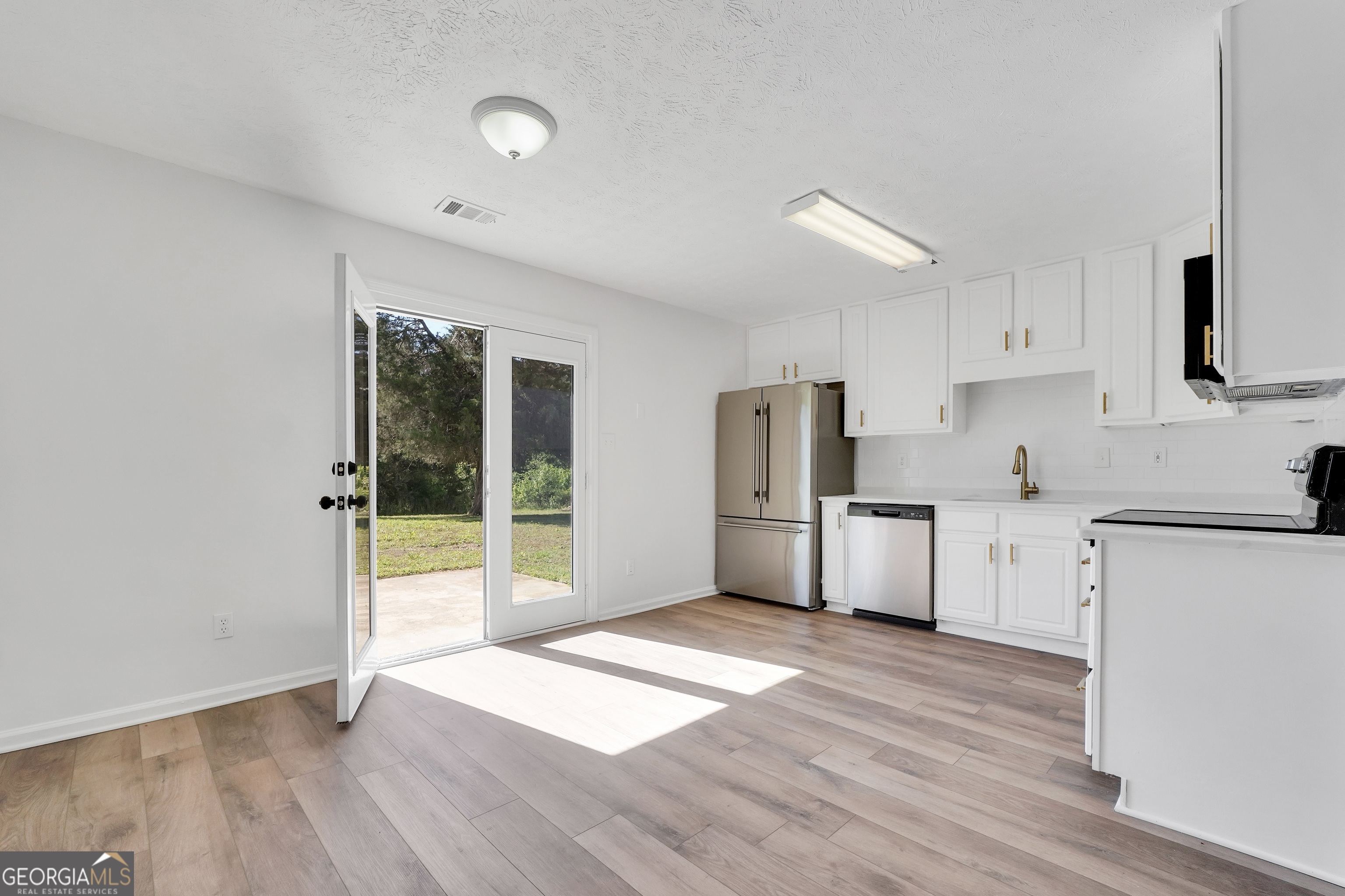 1187 Dixie Road