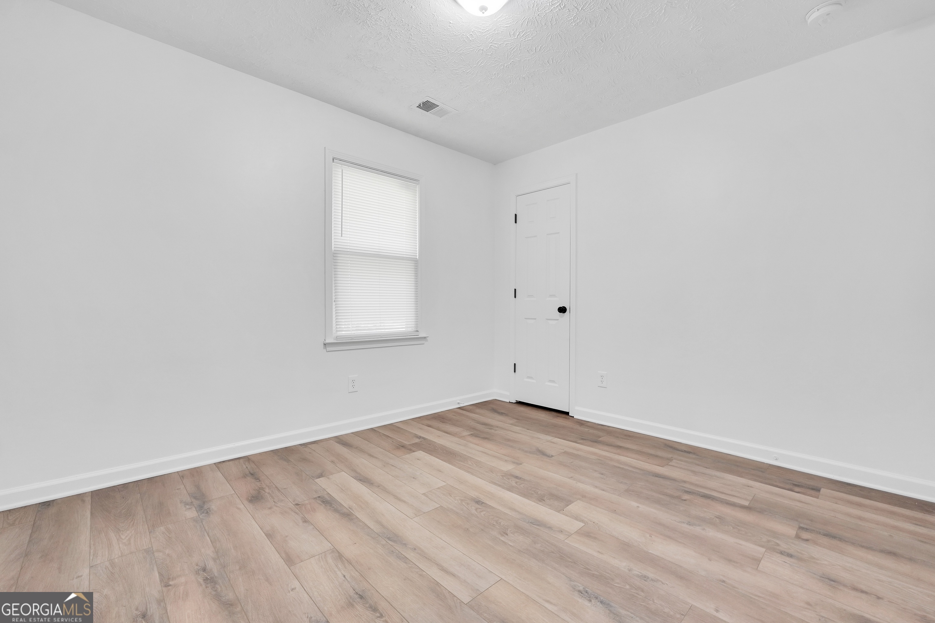1187 Dixie Road
