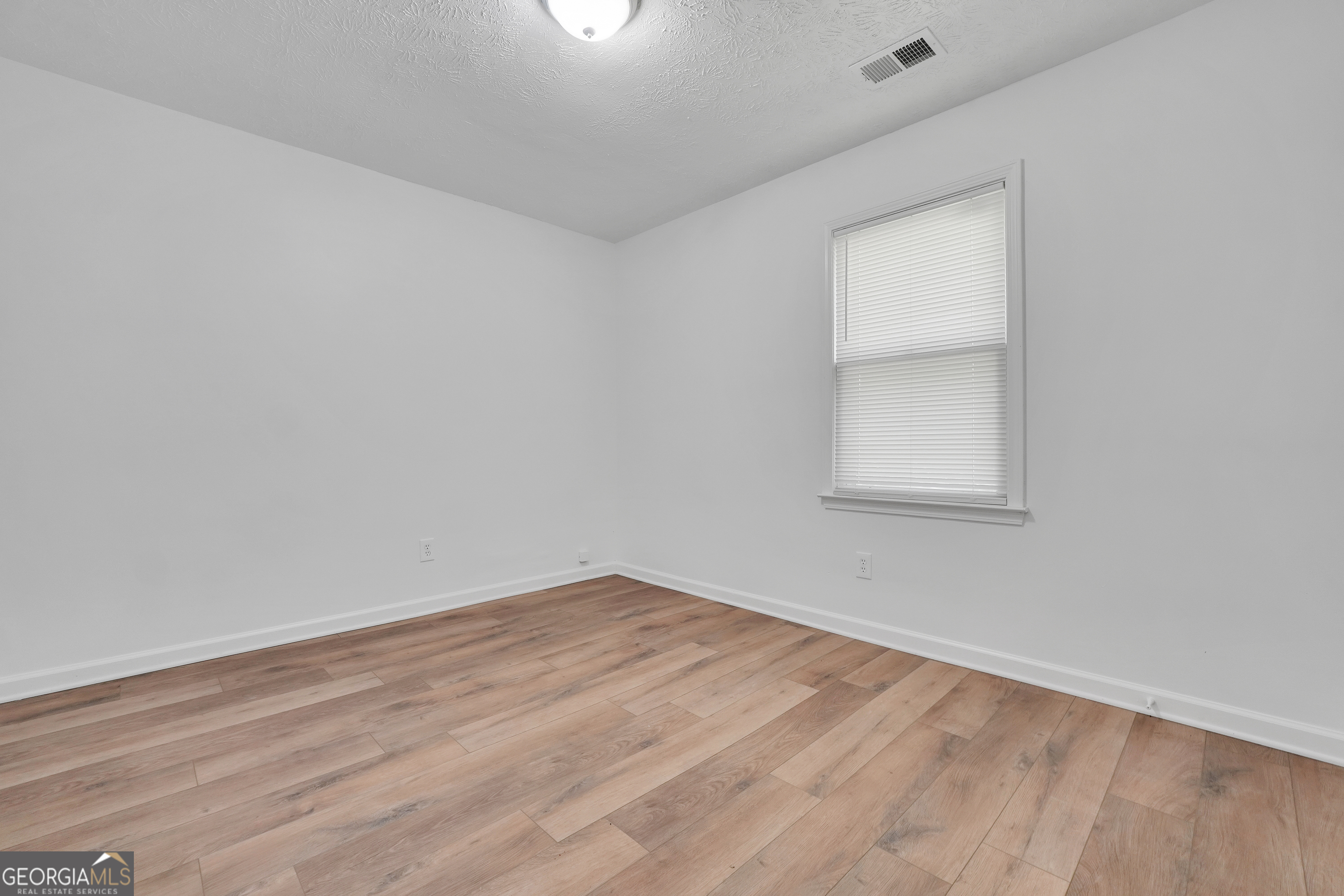 1187 Dixie Road
