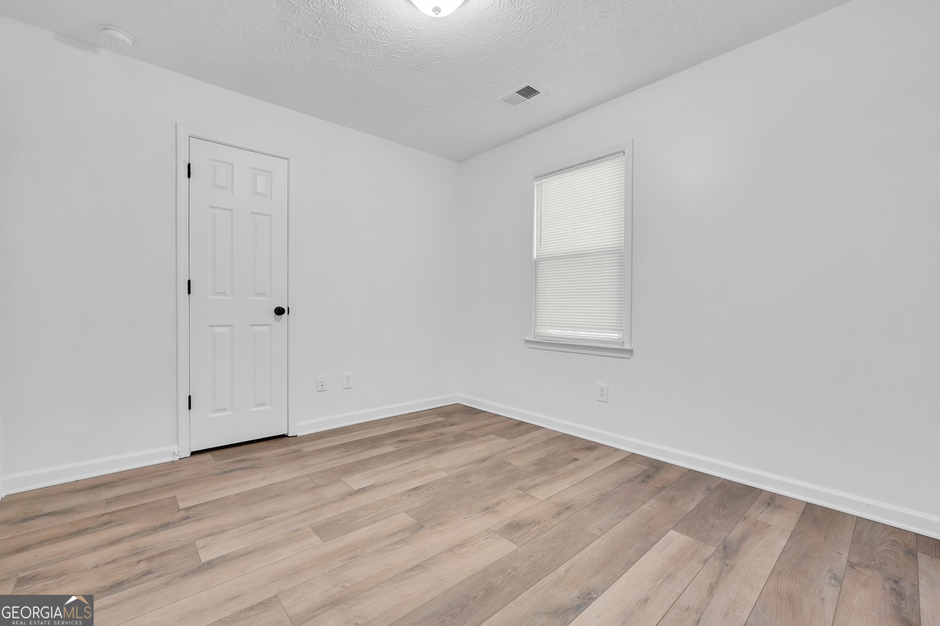 1187 Dixie Road
