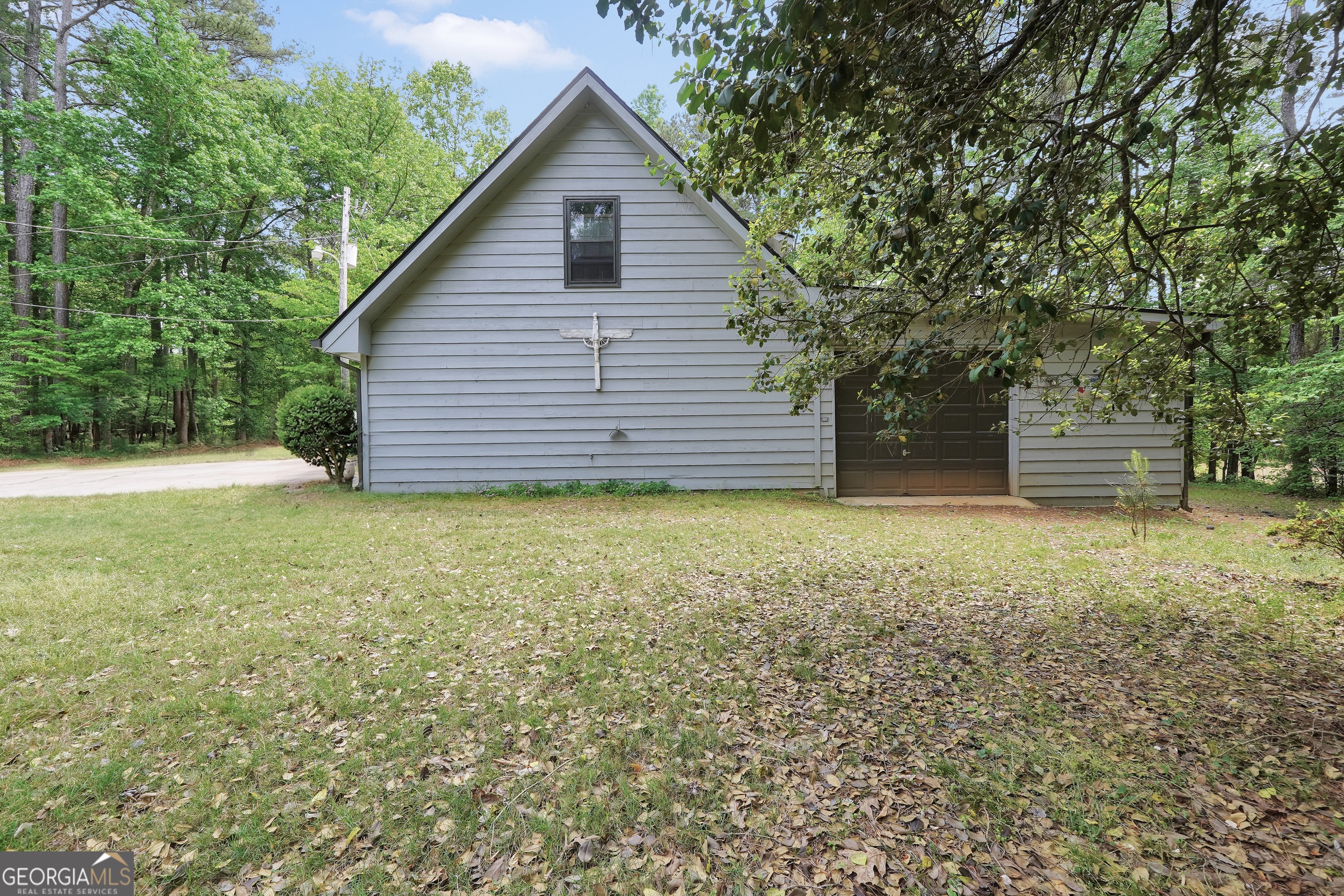 314 Winding Stream Trail SW