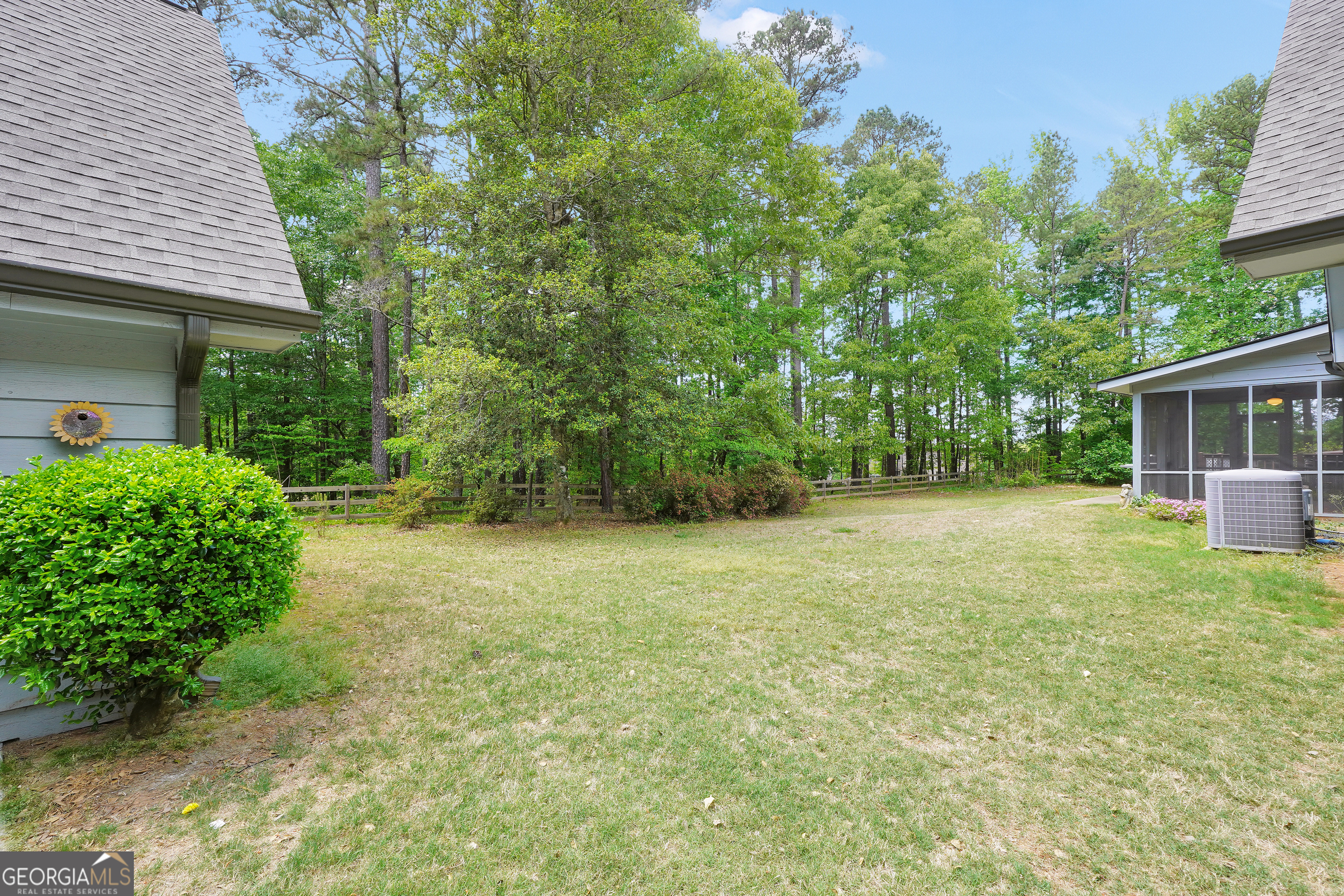 314 Winding Stream Trail SW