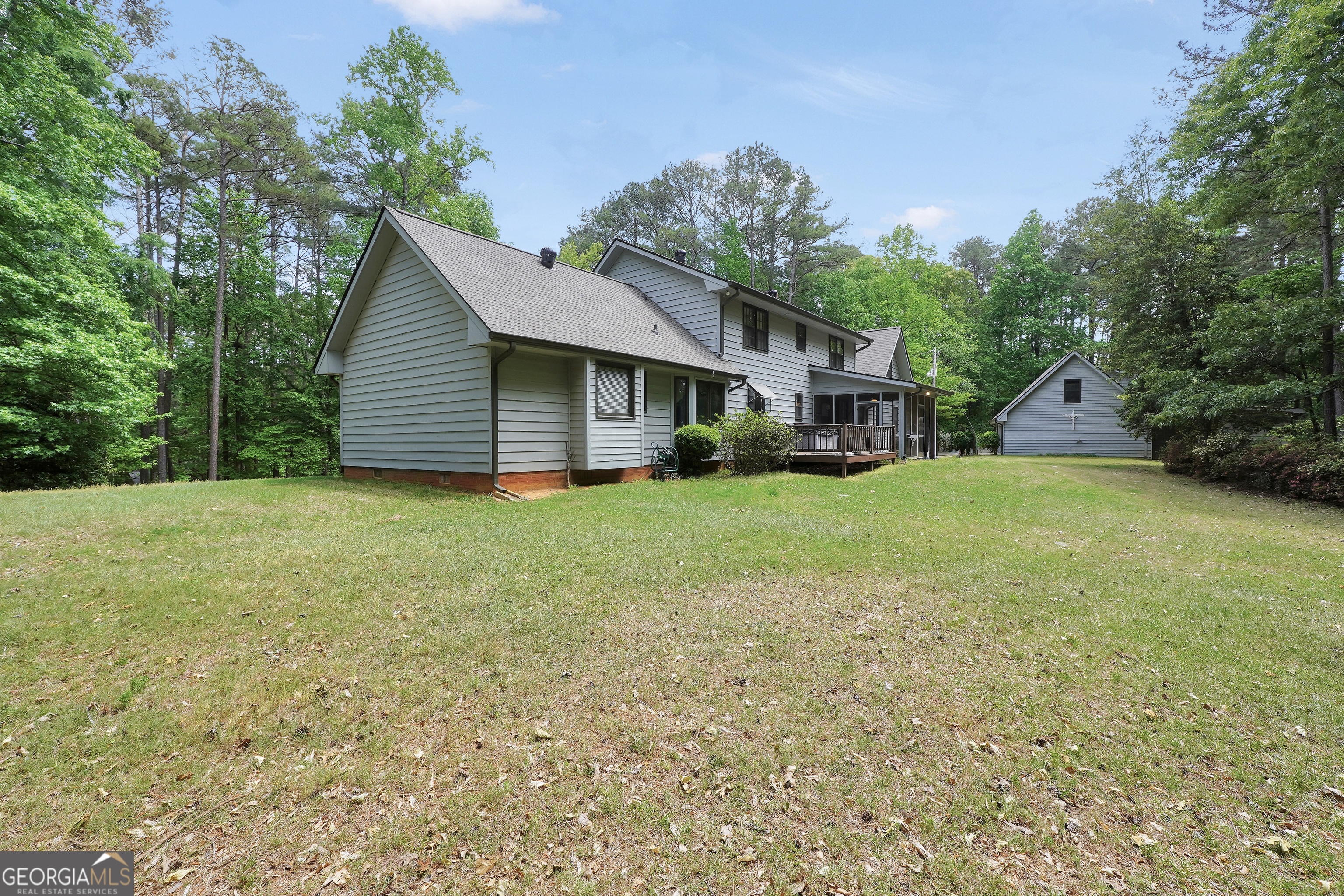 314 Winding Stream Trail SW
