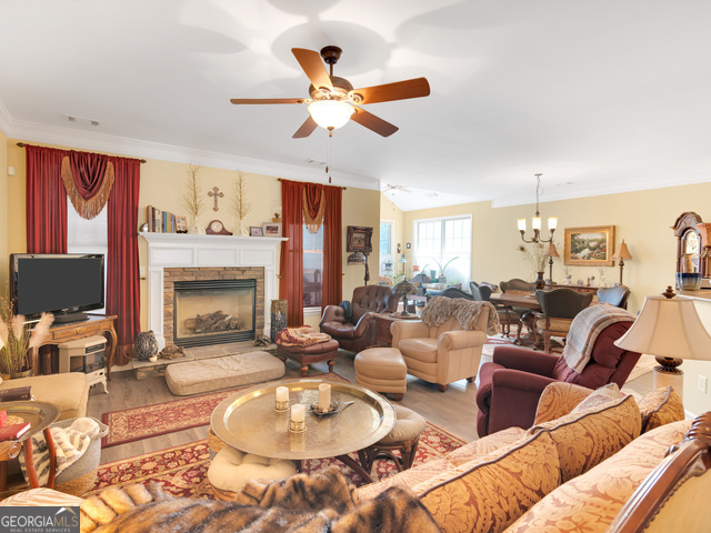 1141 Pebble Creek Lane