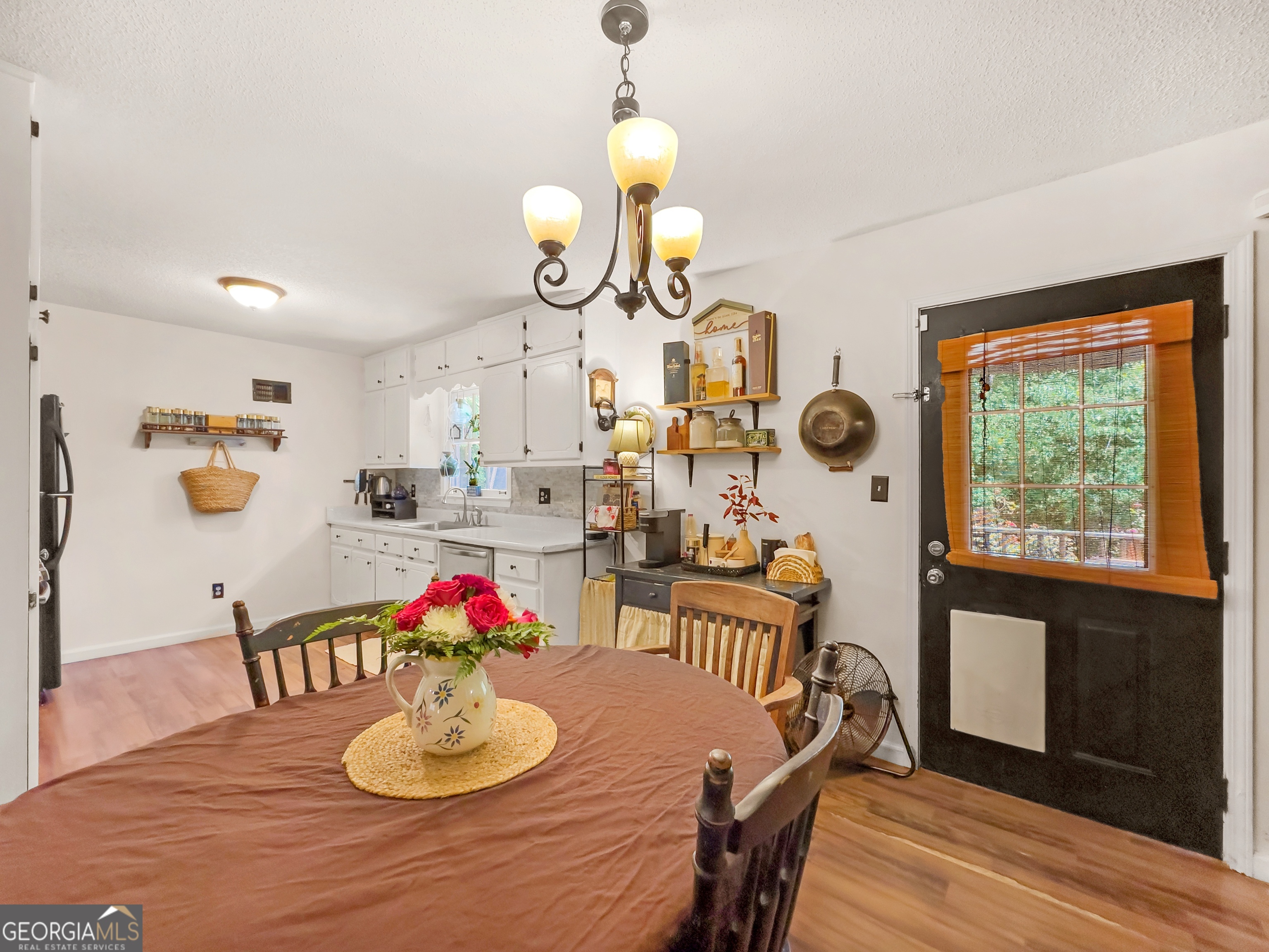 35 Pleasant Valley Road
