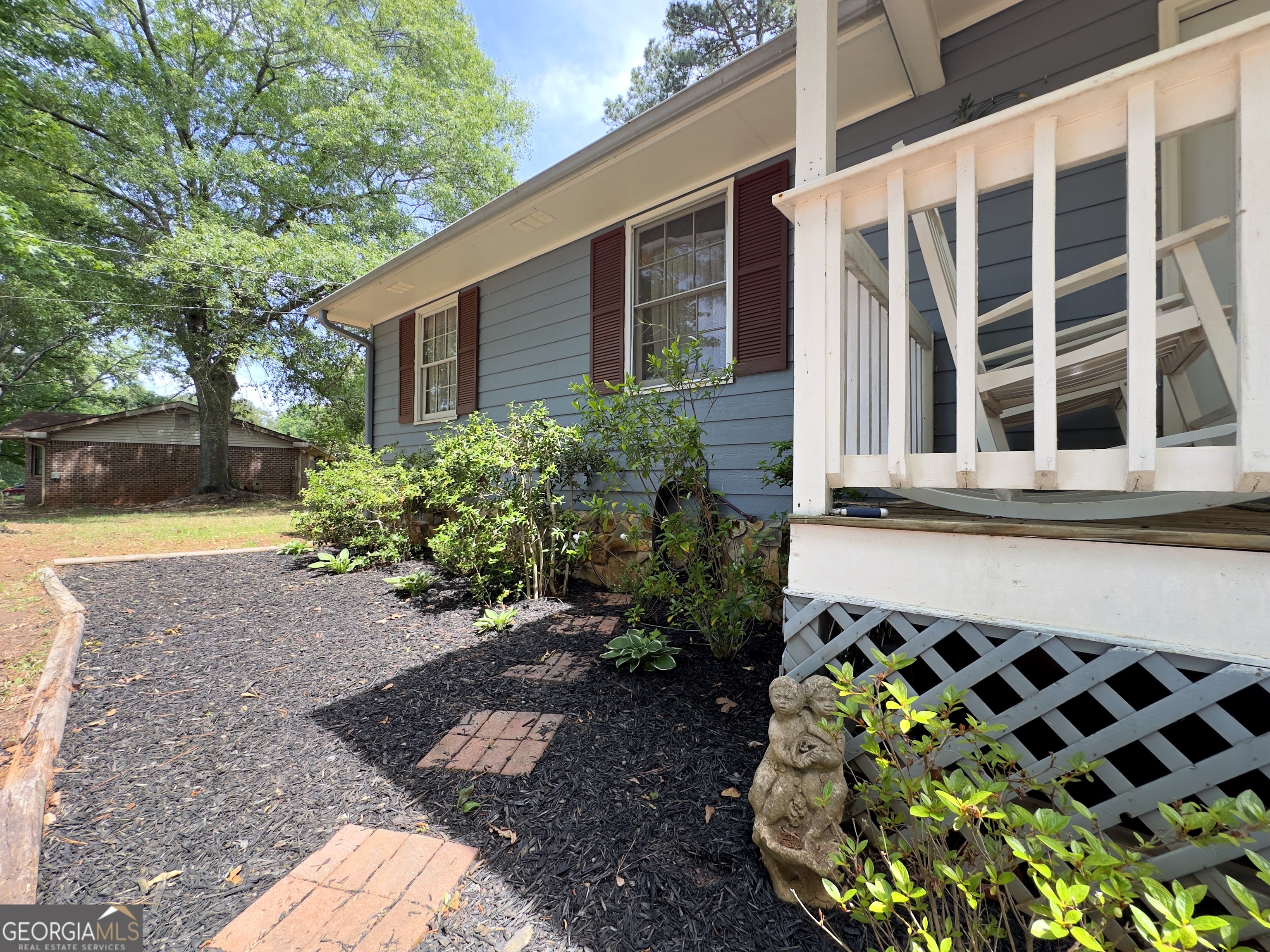 35 Pleasant Valley Road