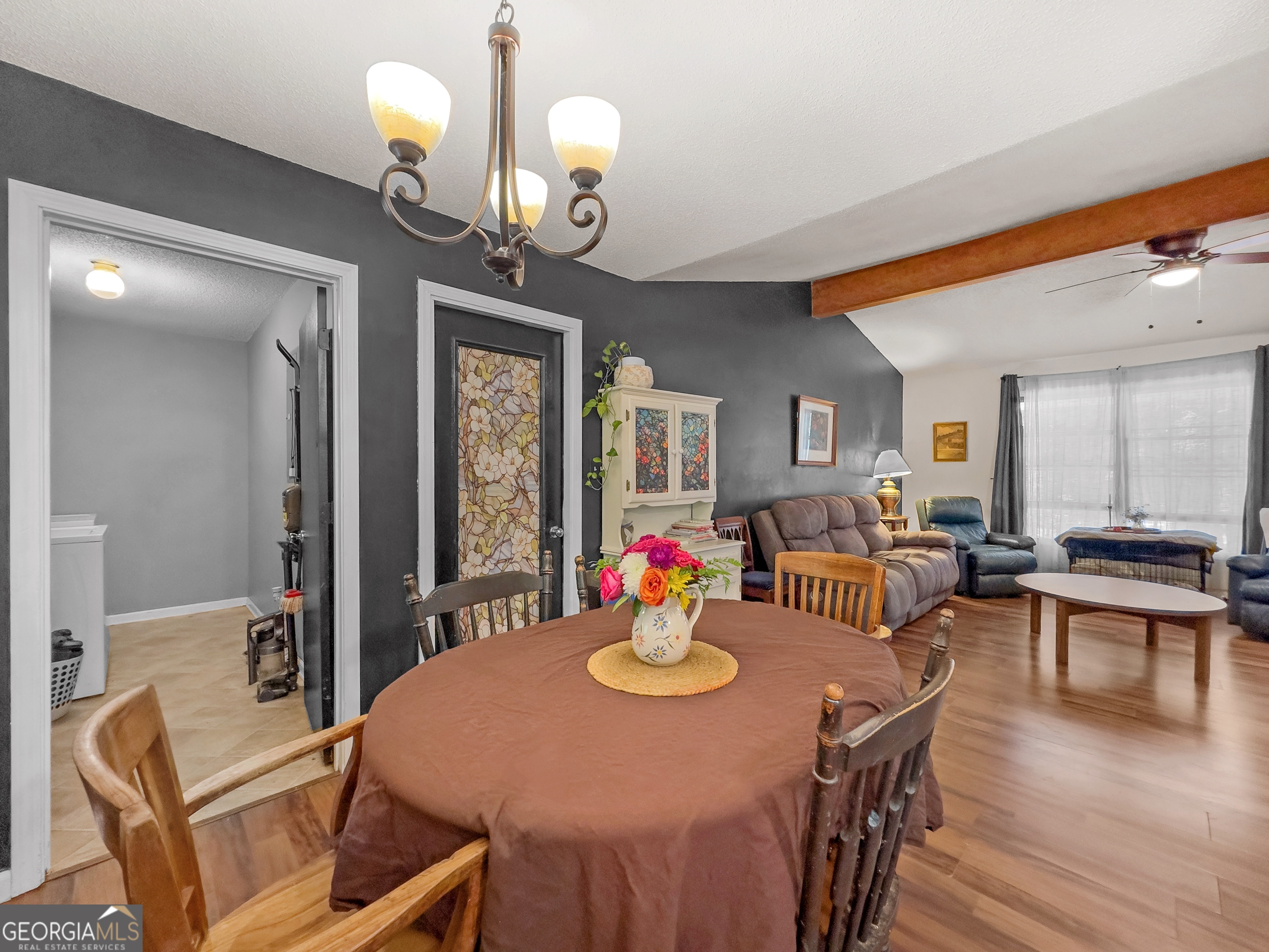 35 Pleasant Valley Road