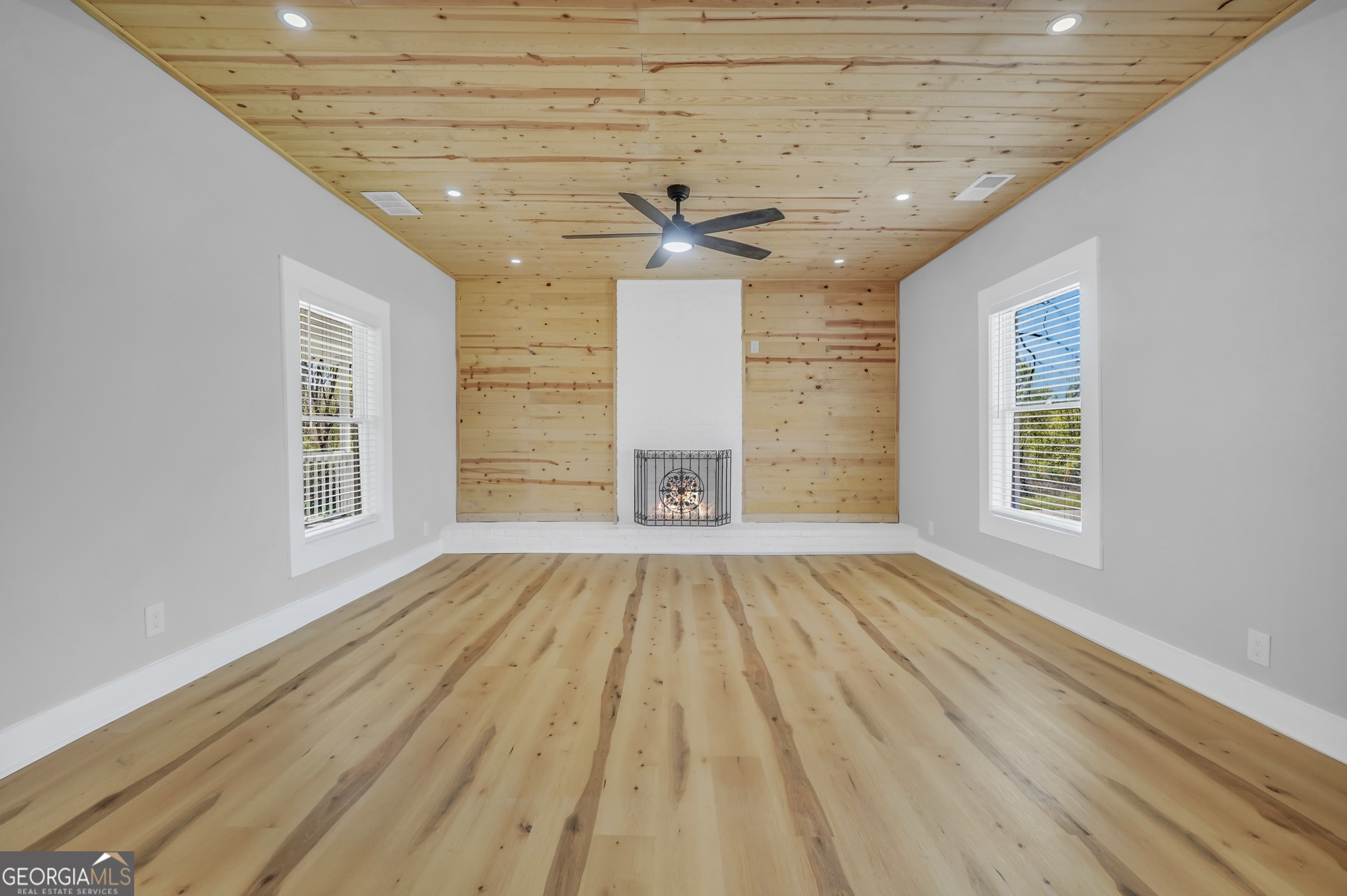 891 Crumbley Road