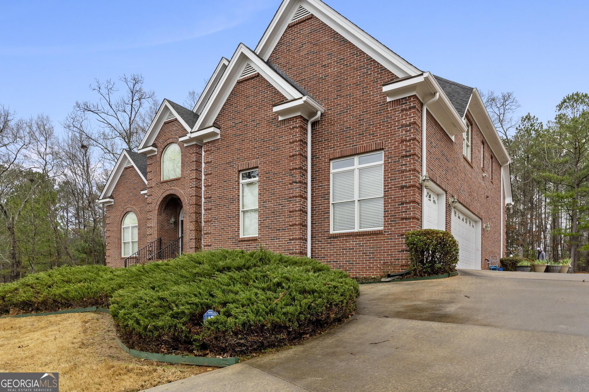 1442 Swiftwater Circle
