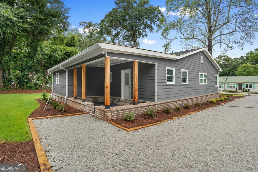 209 Bryan Street