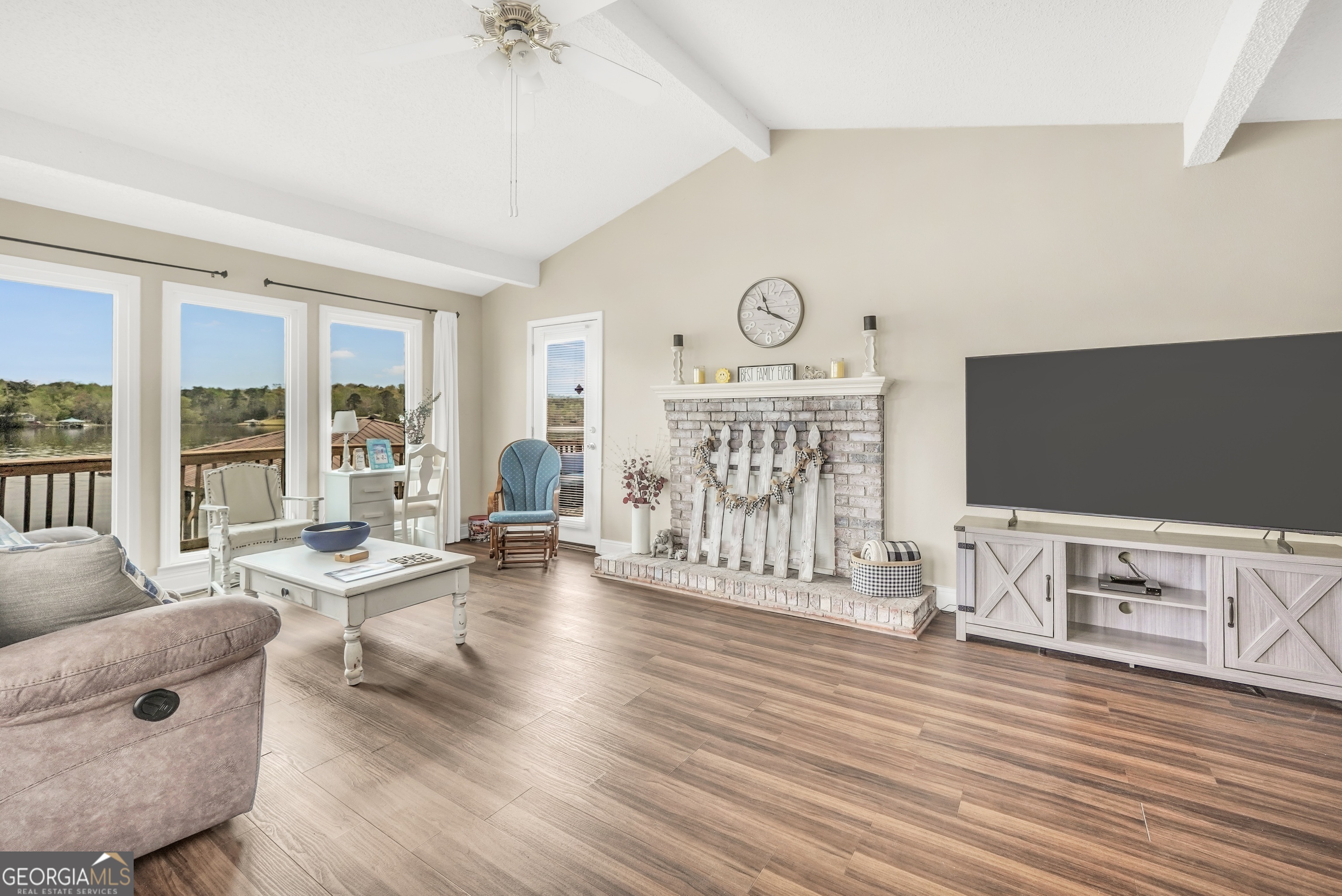 216 Deep Water Road