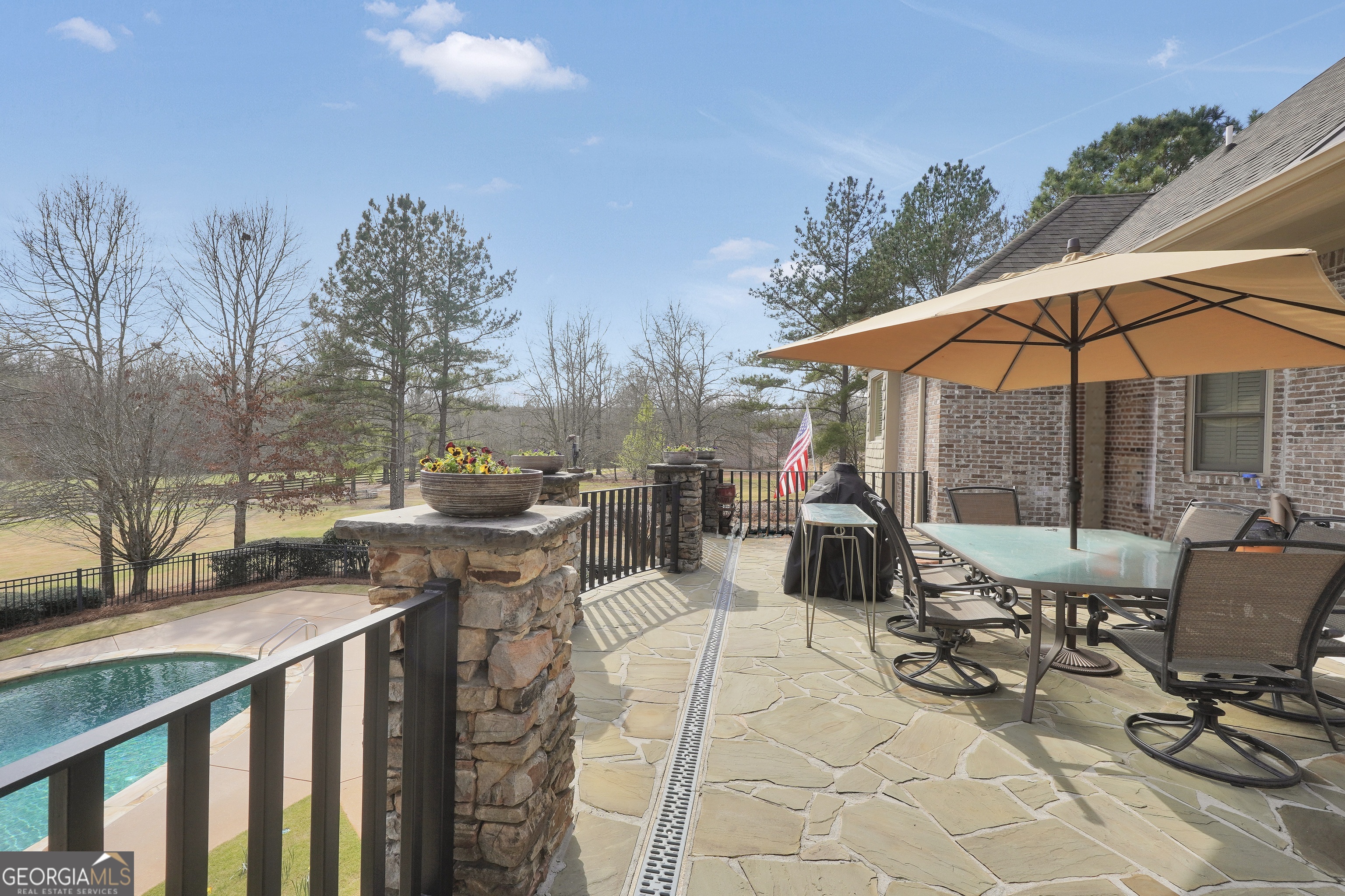 610 Elliott Road