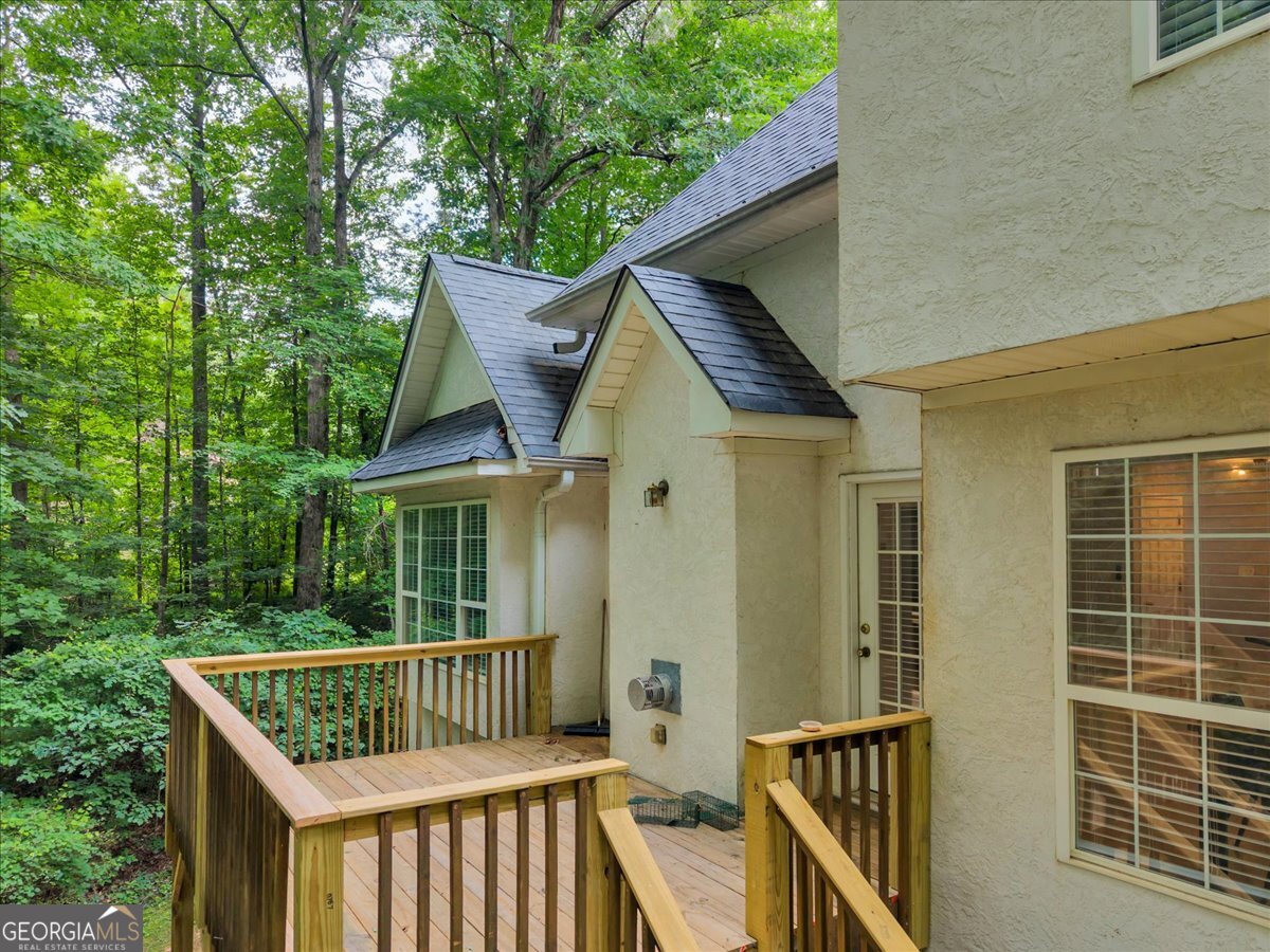 75 Paradise Court