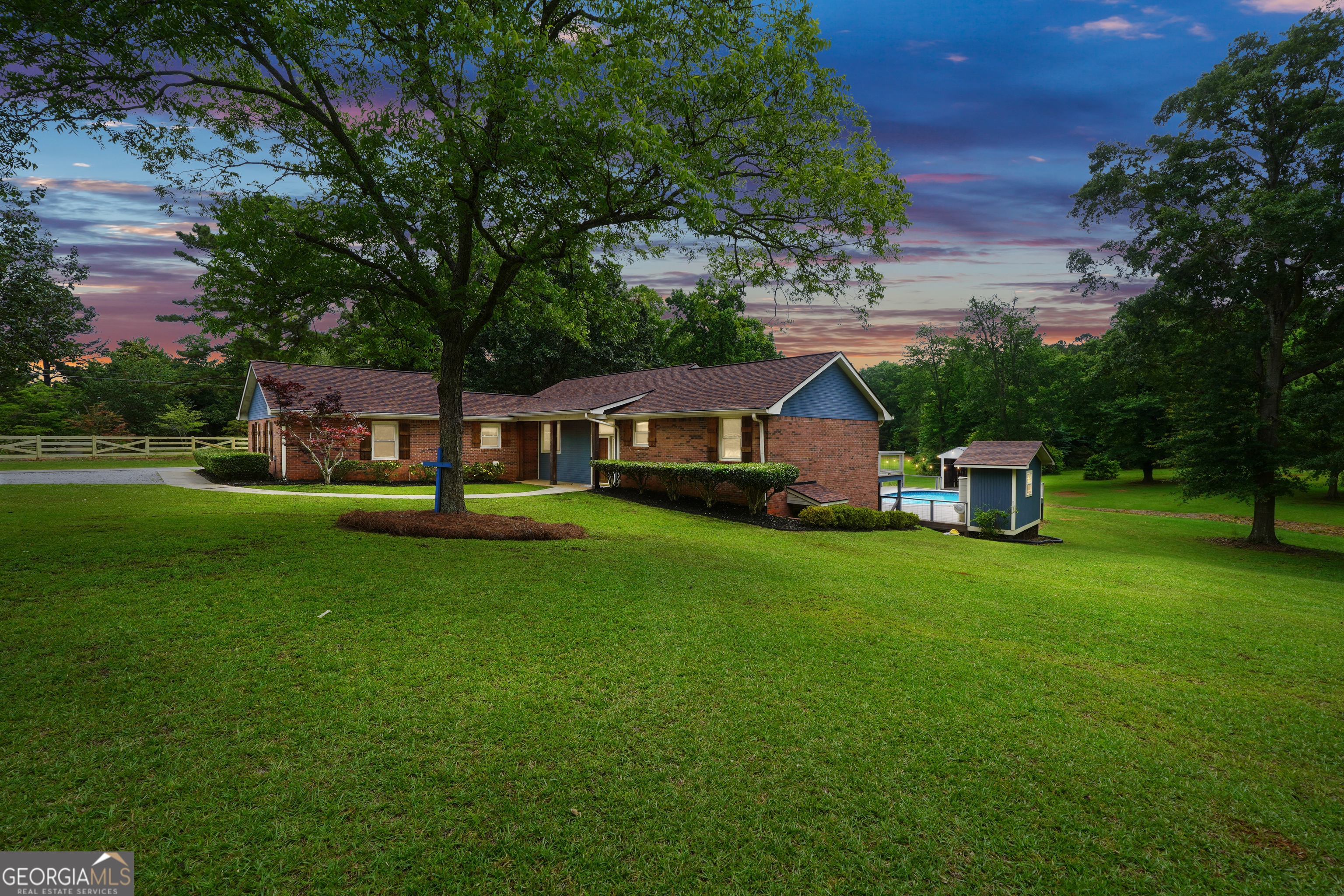112 N Walkers Mill Road