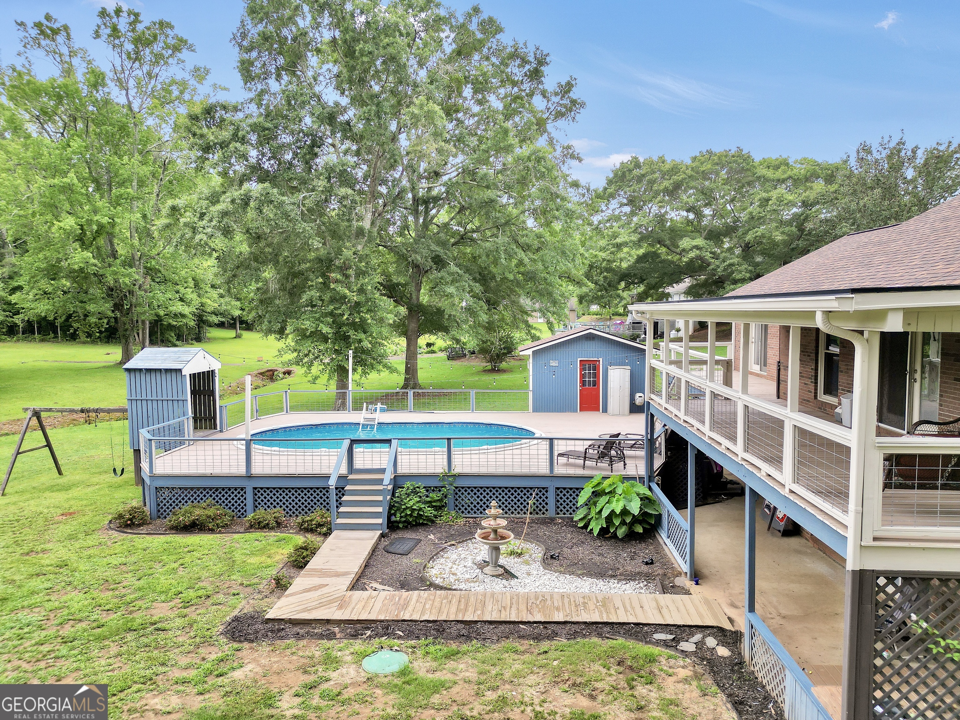 112 N Walkers Mill Road