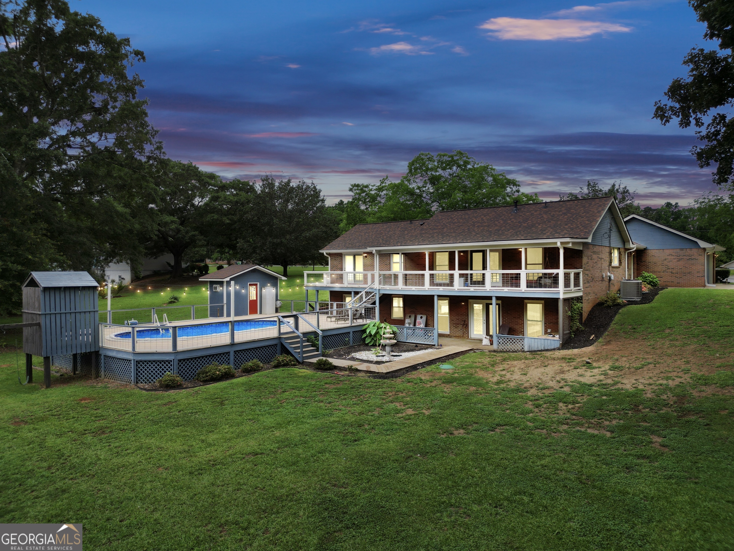 112 N Walkers Mill Road