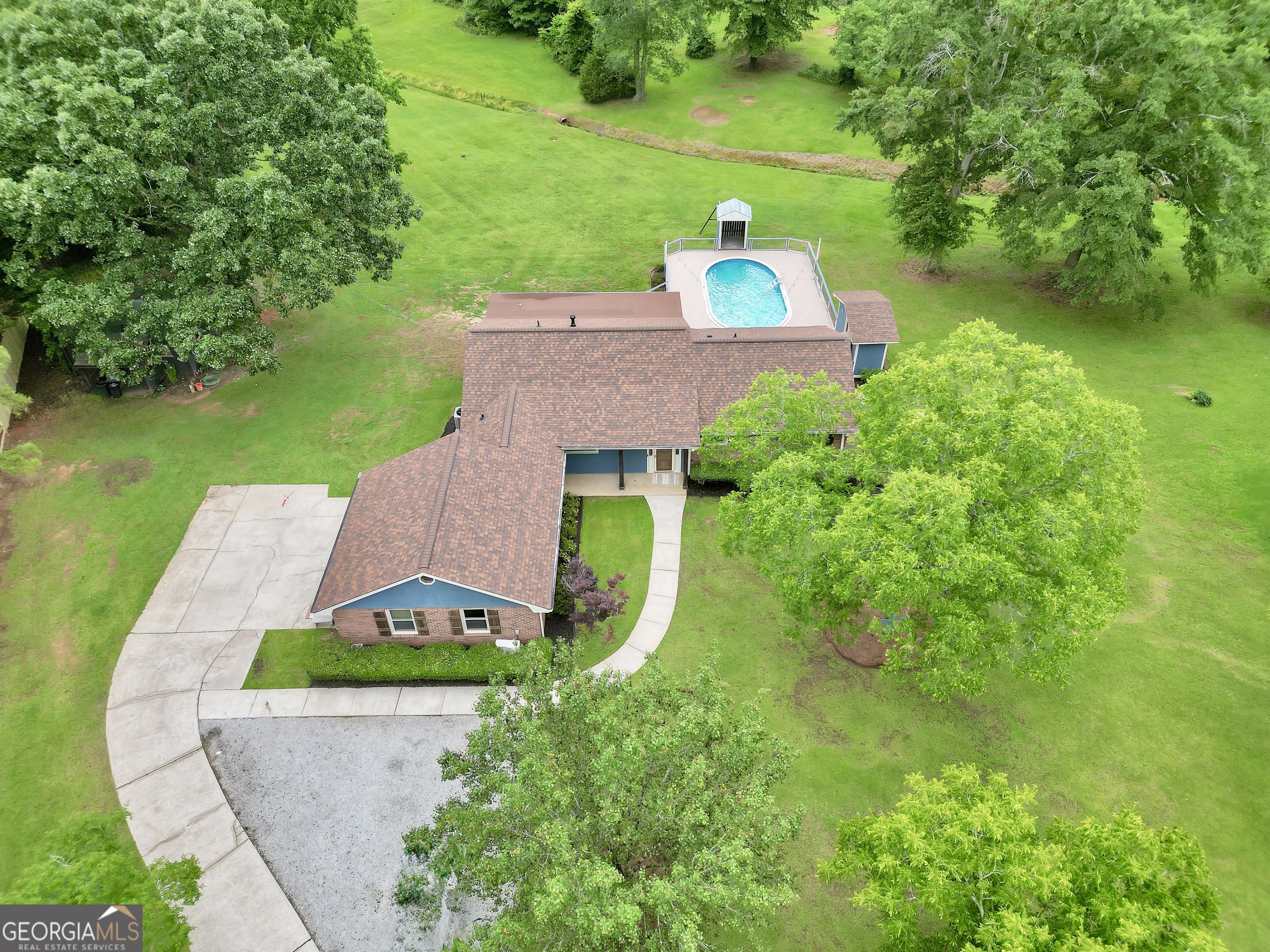 112 N Walkers Mill Road