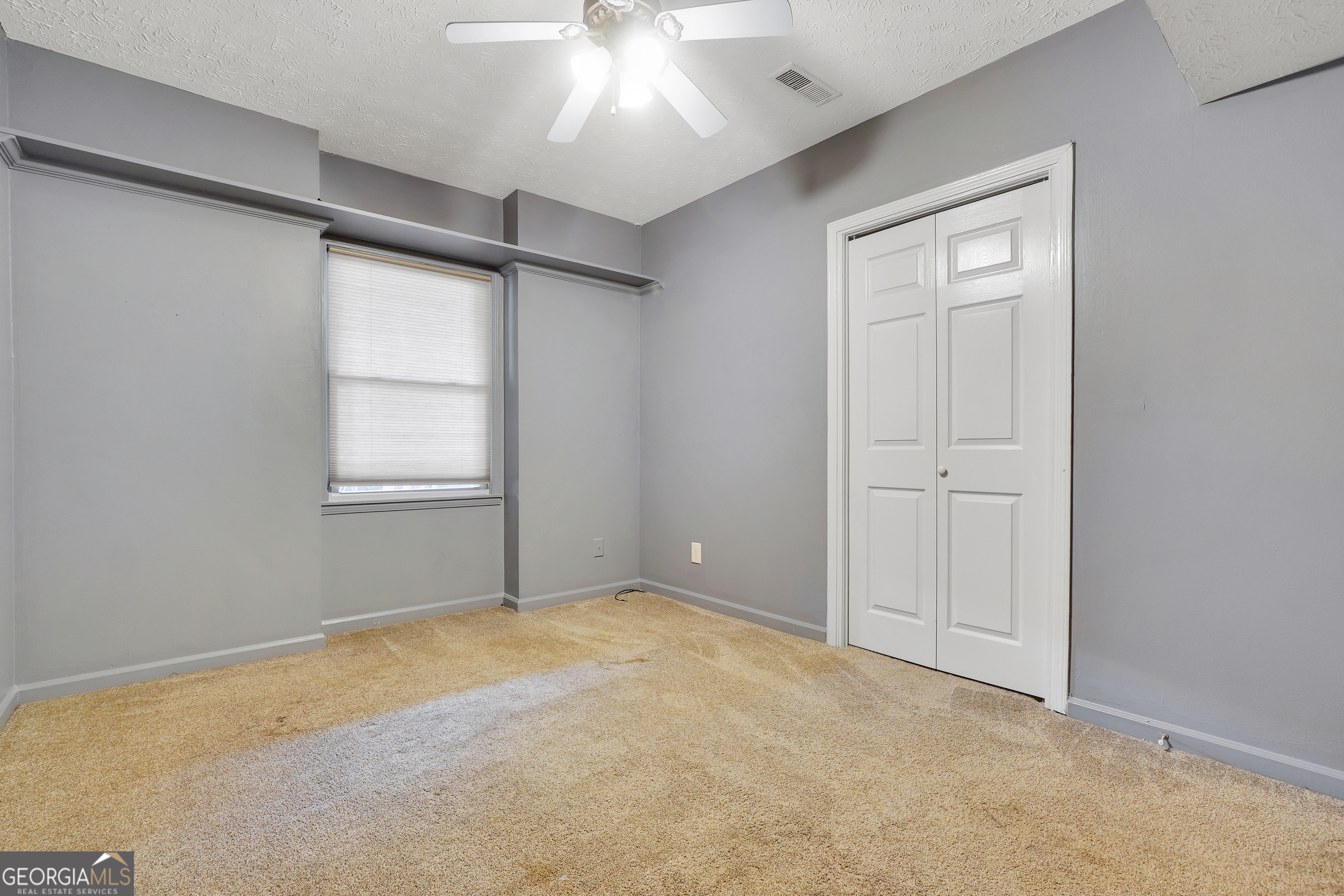 112 N Walkers Mill Road