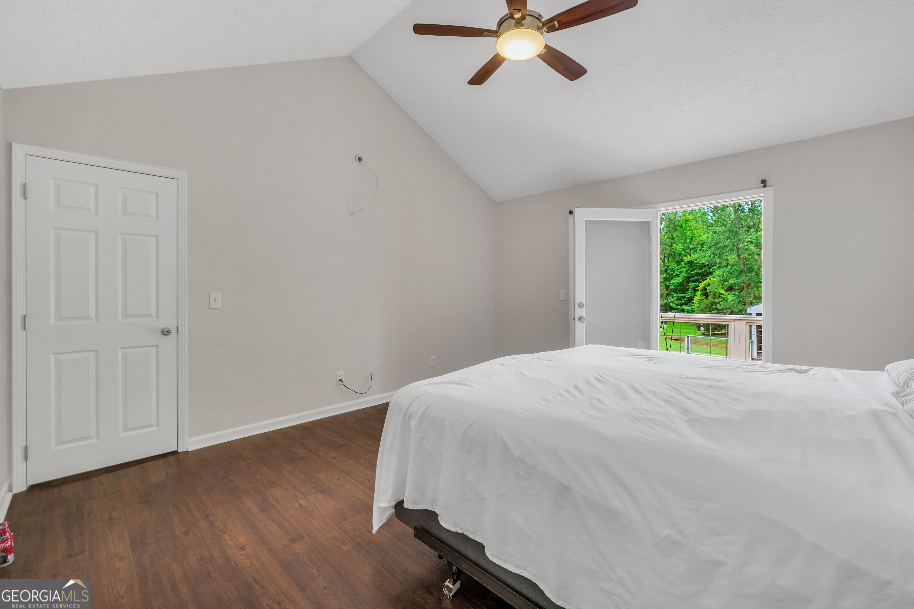 112 N Walkers Mill Road