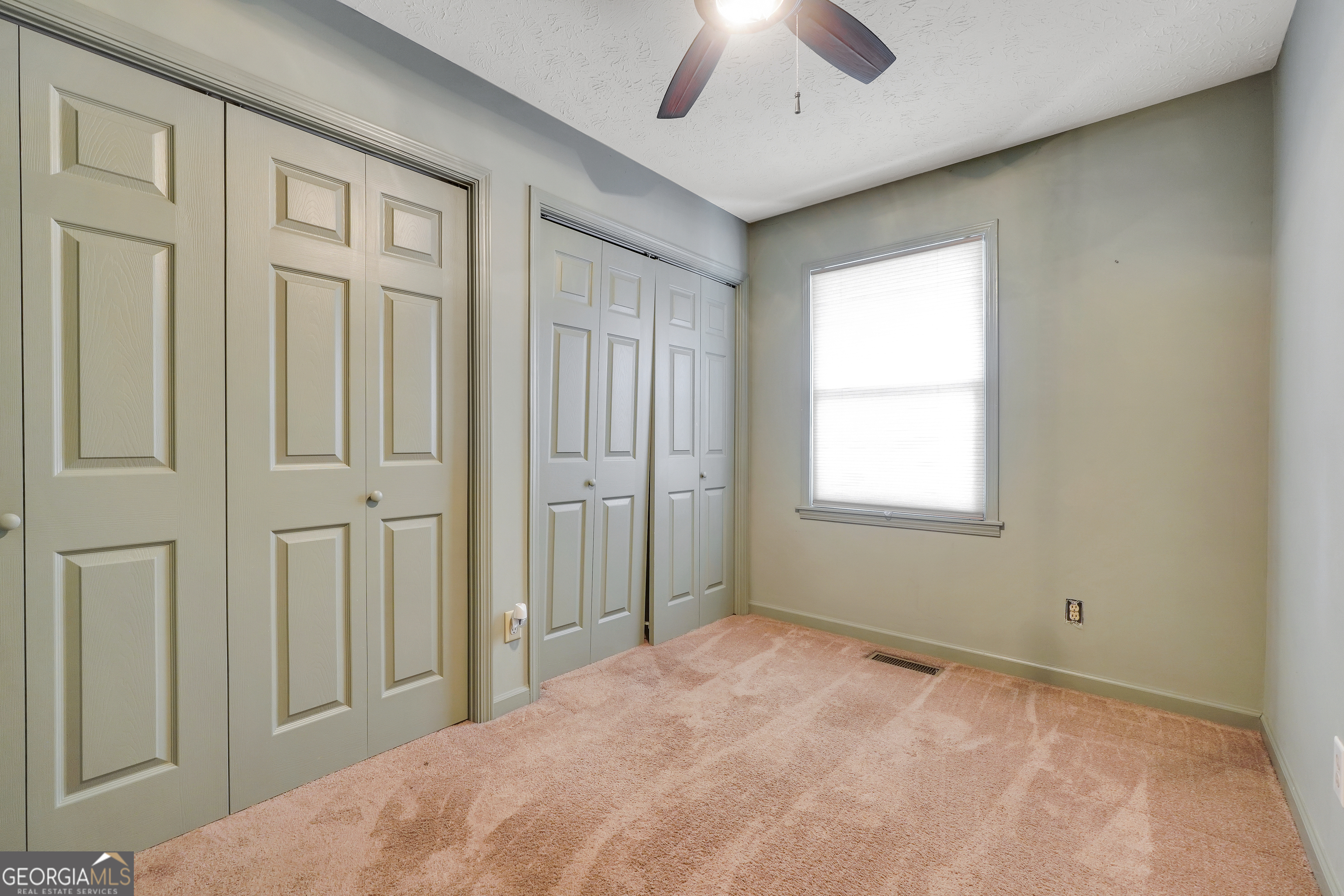 112 N Walkers Mill Road