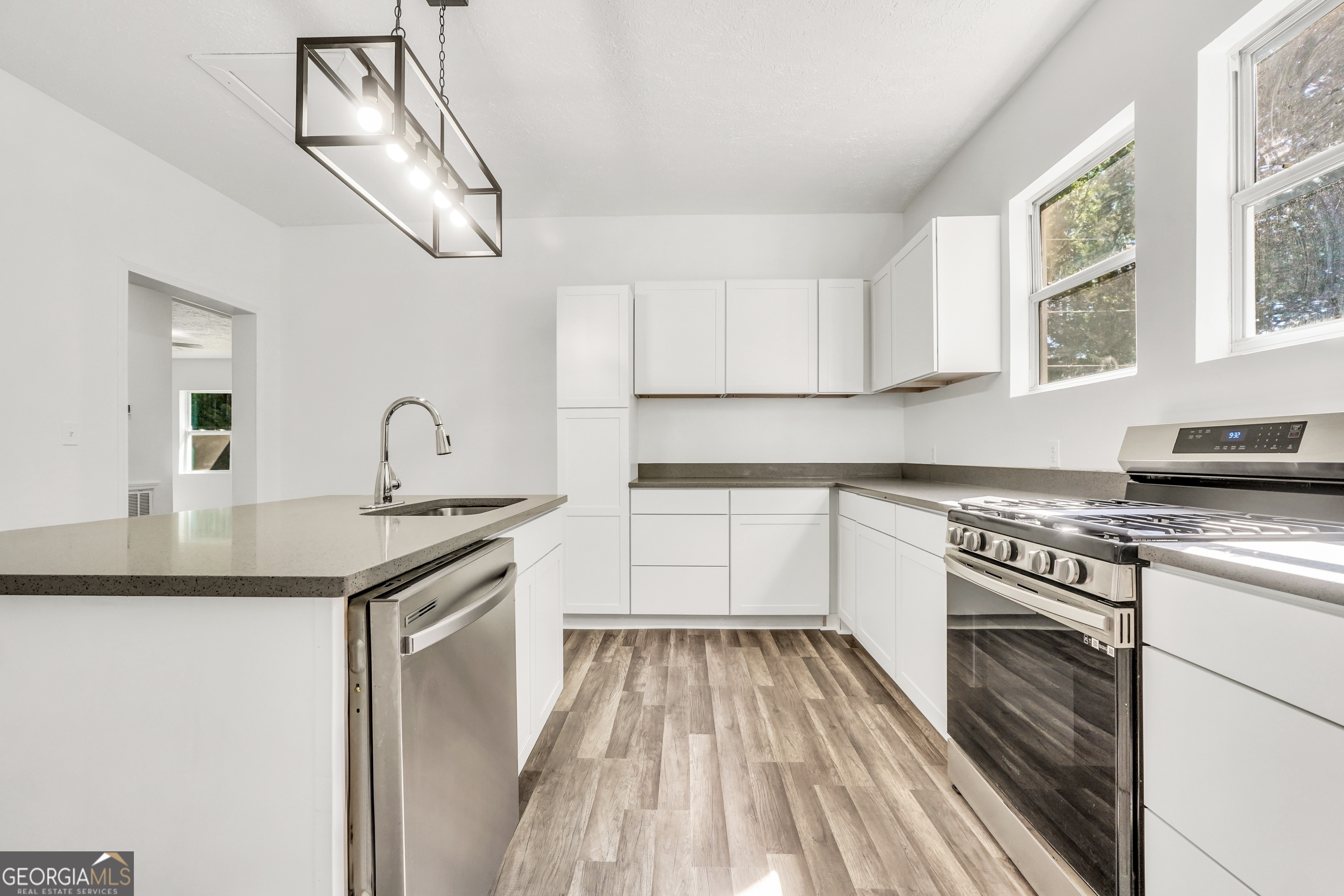 13 Avenue D