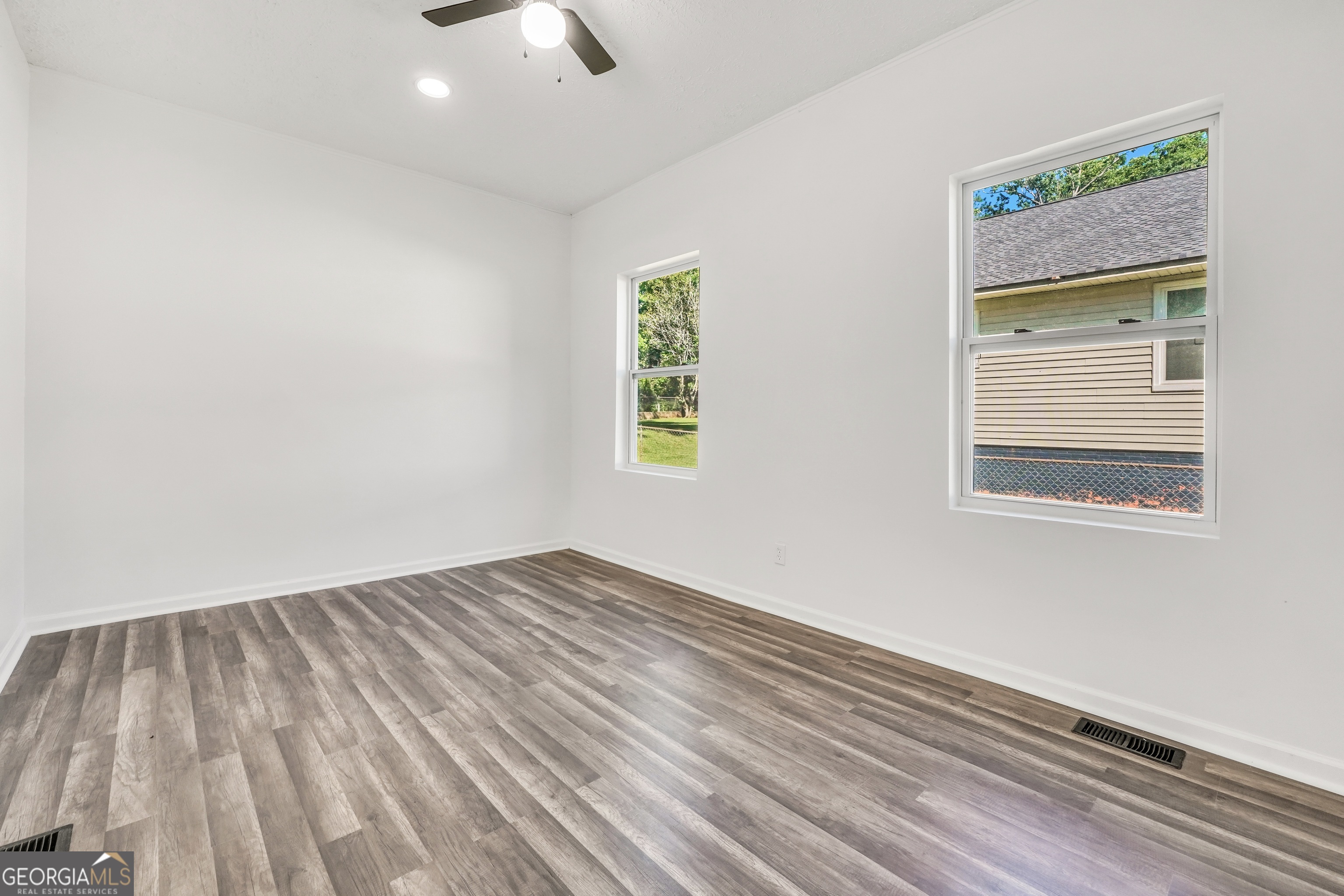 13 Avenue D