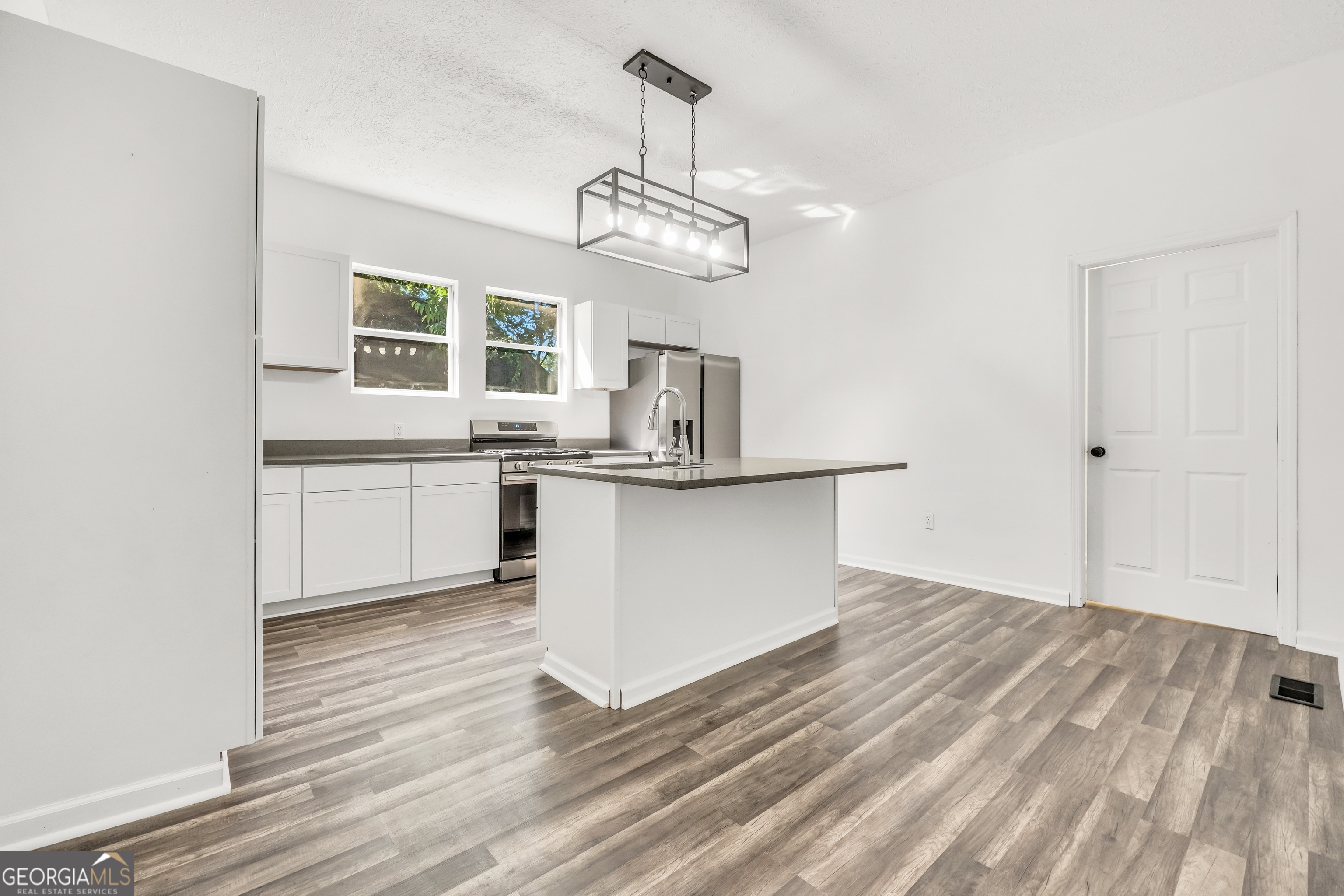 13 Avenue D