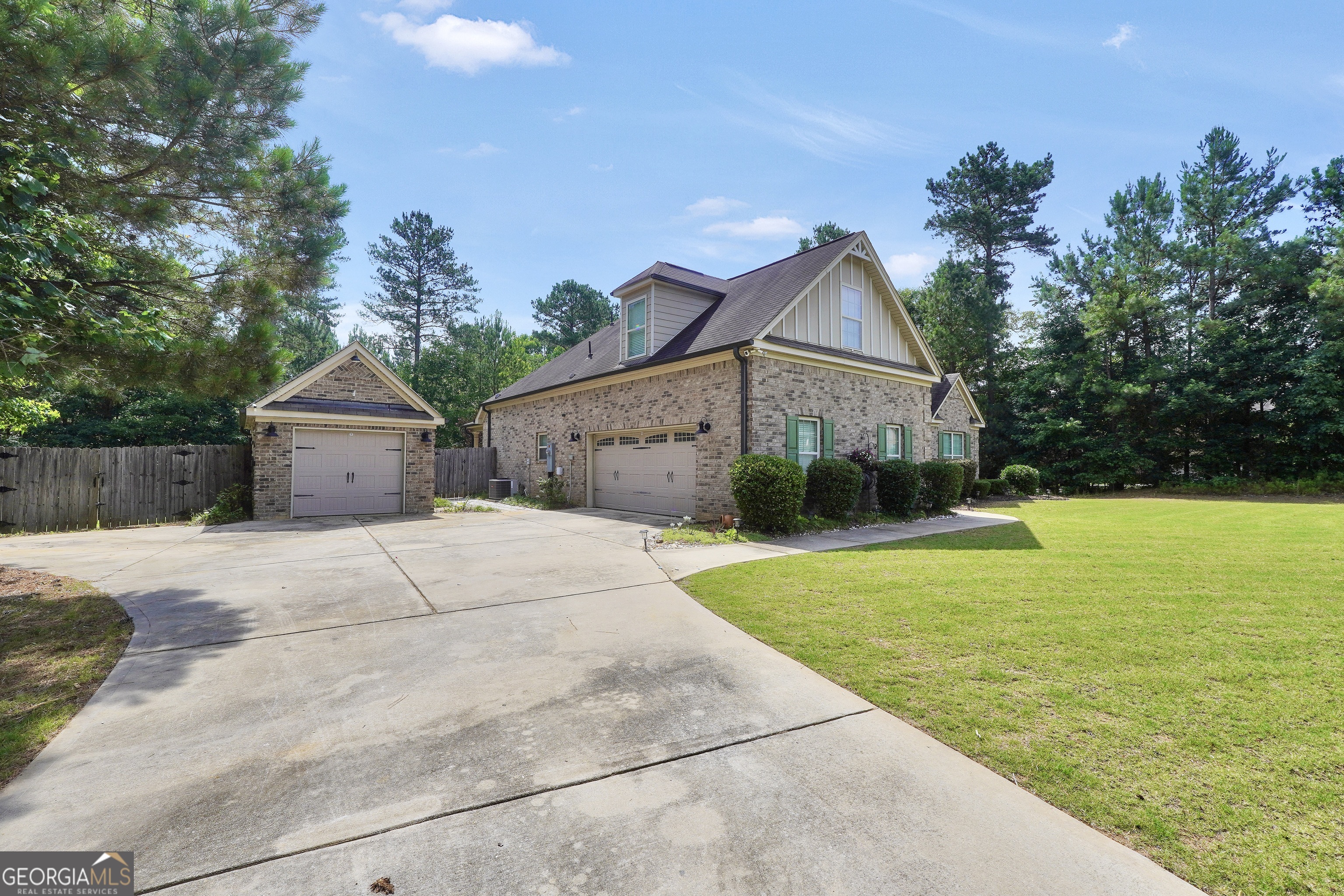 205 Arborview Drive