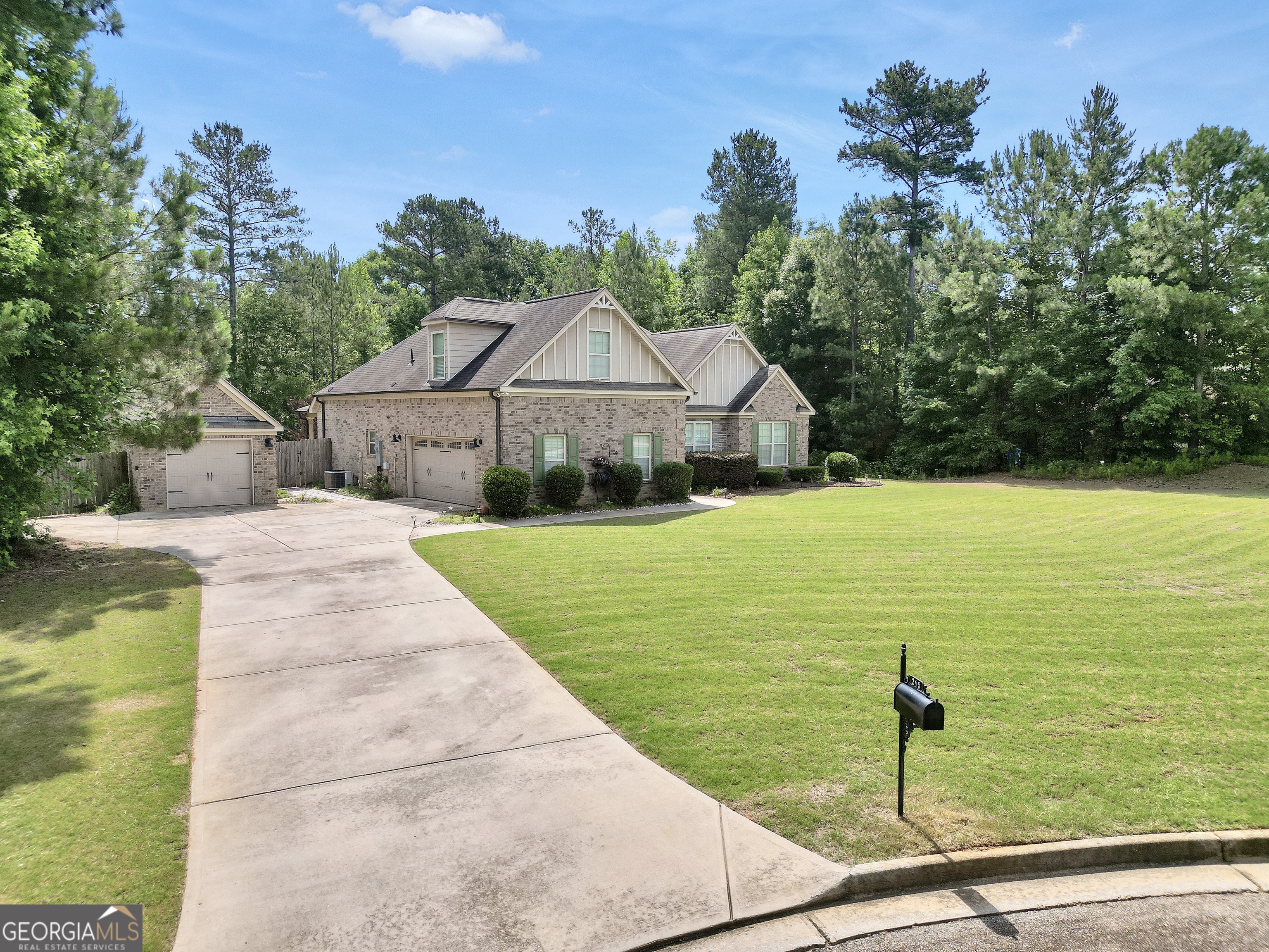 205 Arborview Drive