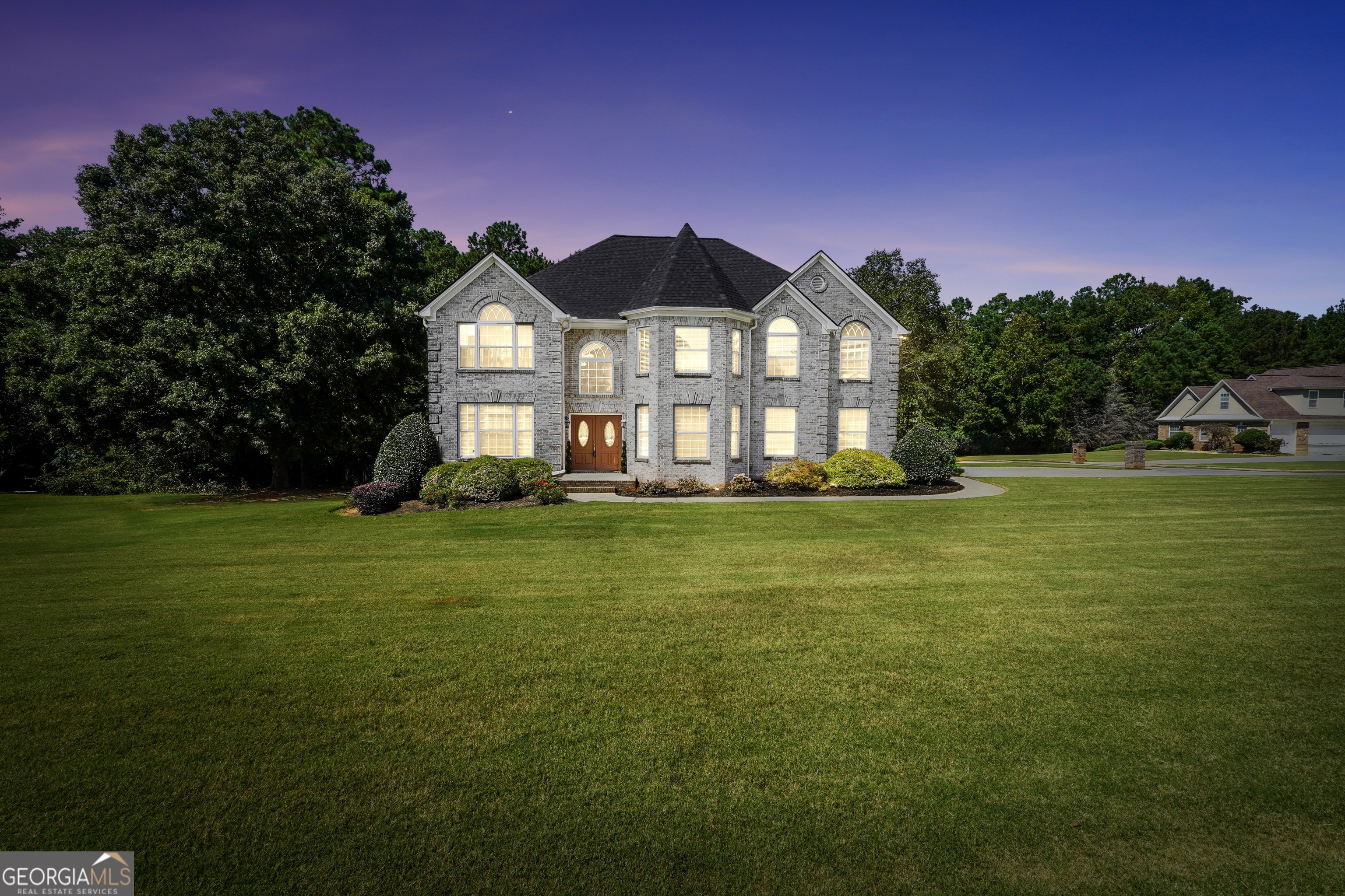 1202 Persimmon Way
