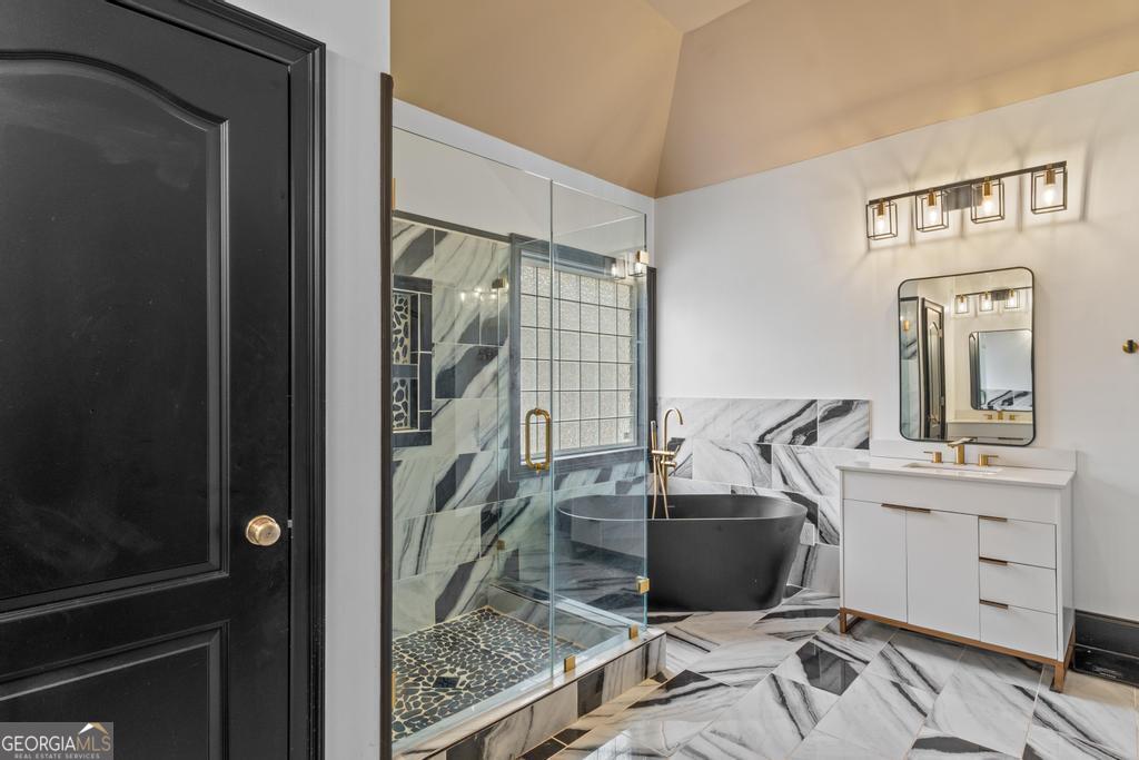 1202 Persimmon Way