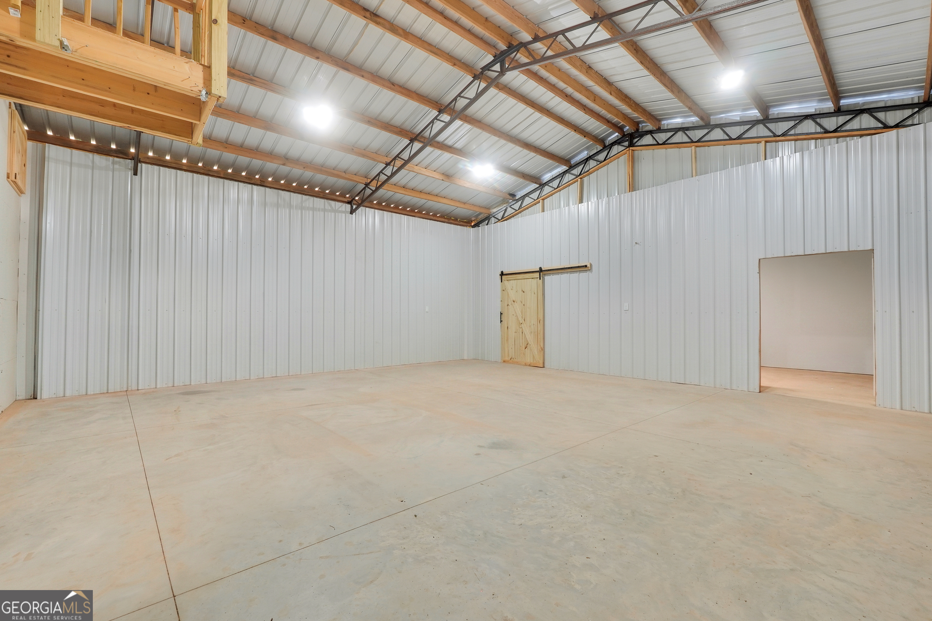 180 Barnesville Road
