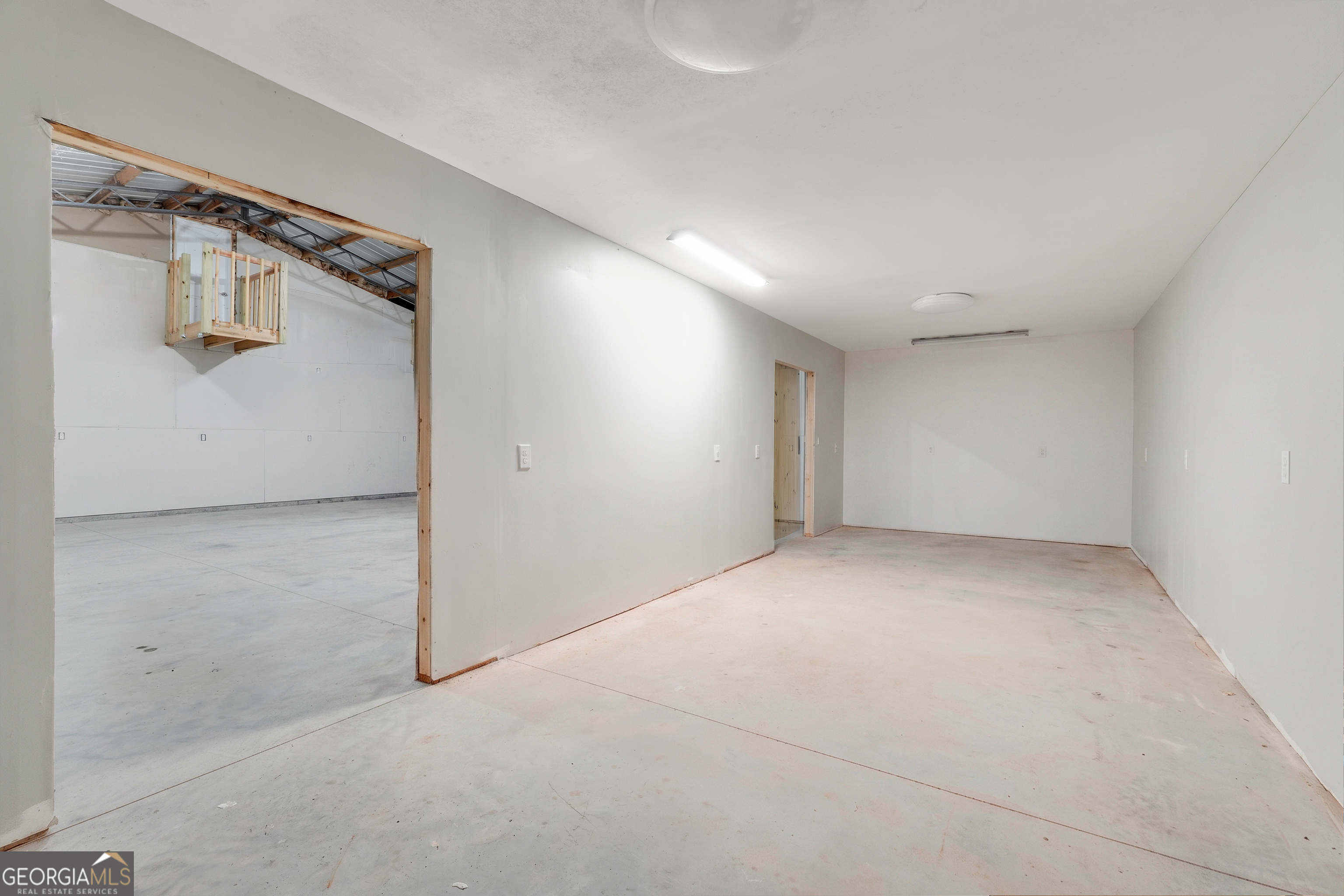 180 Barnesville Road