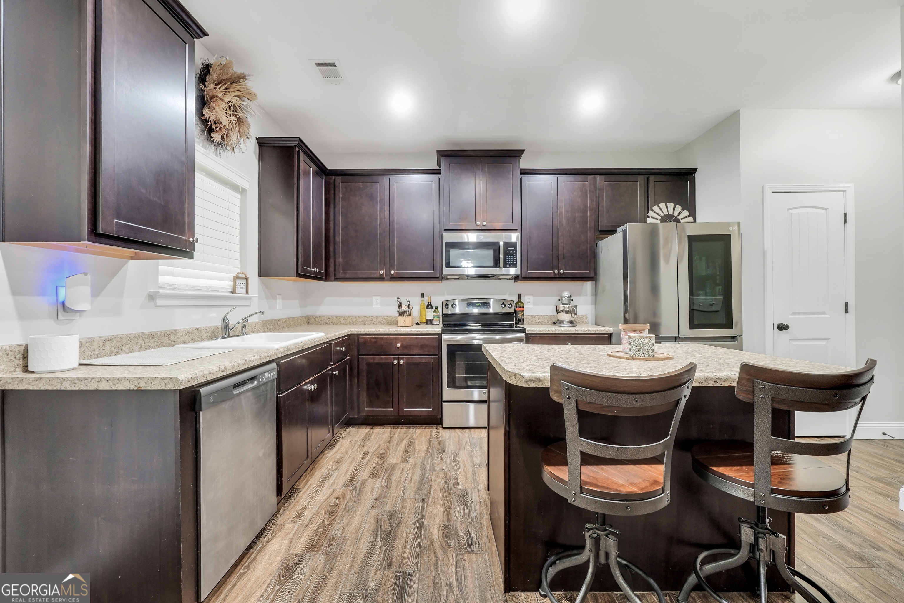 180 Barnesville Road