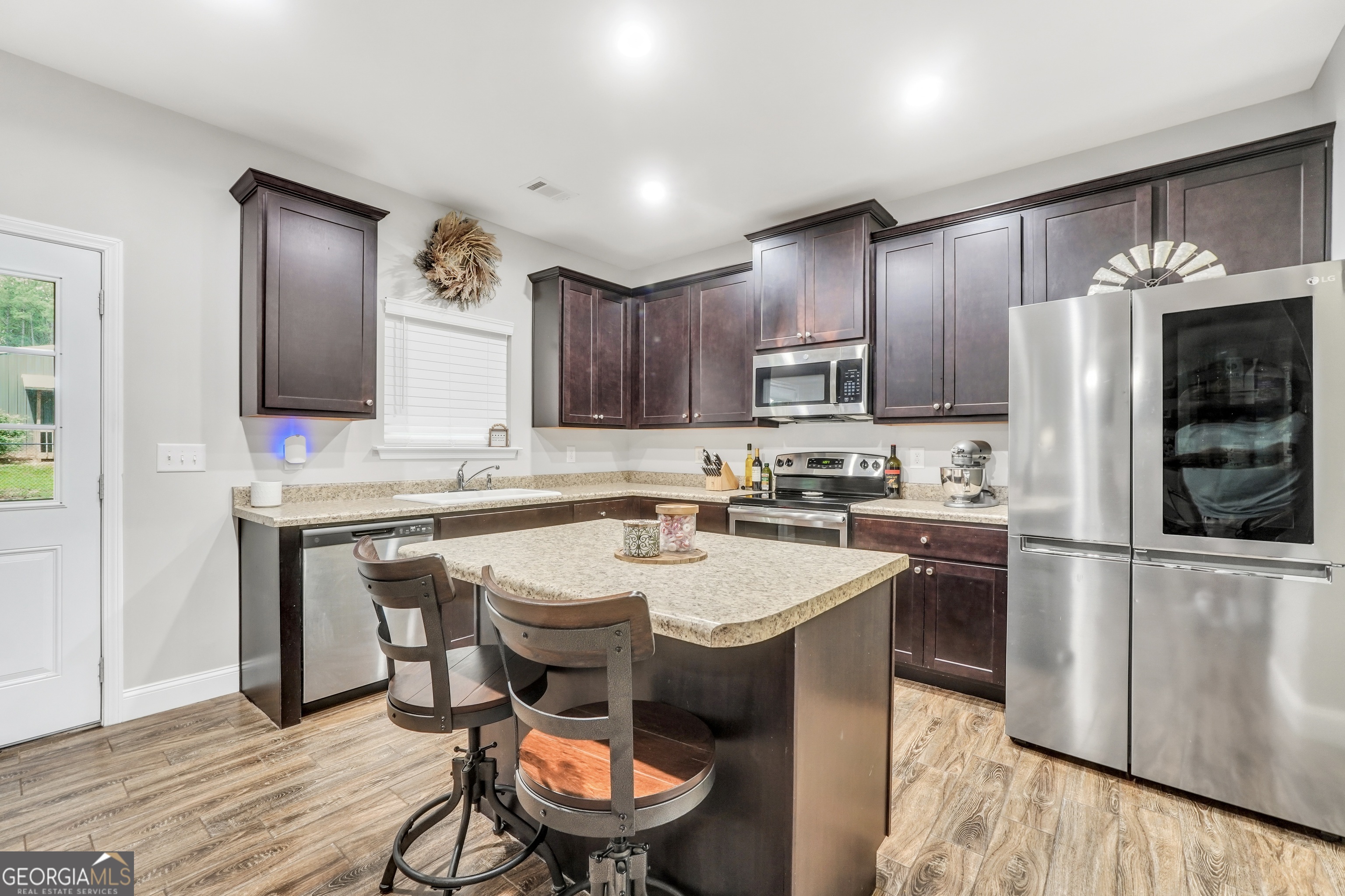 180 Barnesville Road