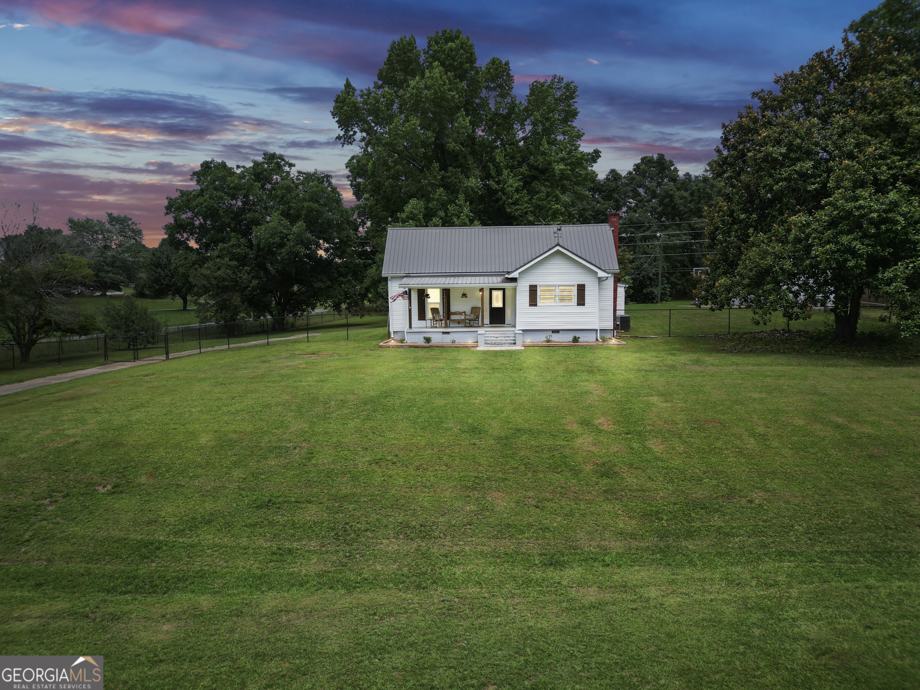 10 Liberty Hill Road