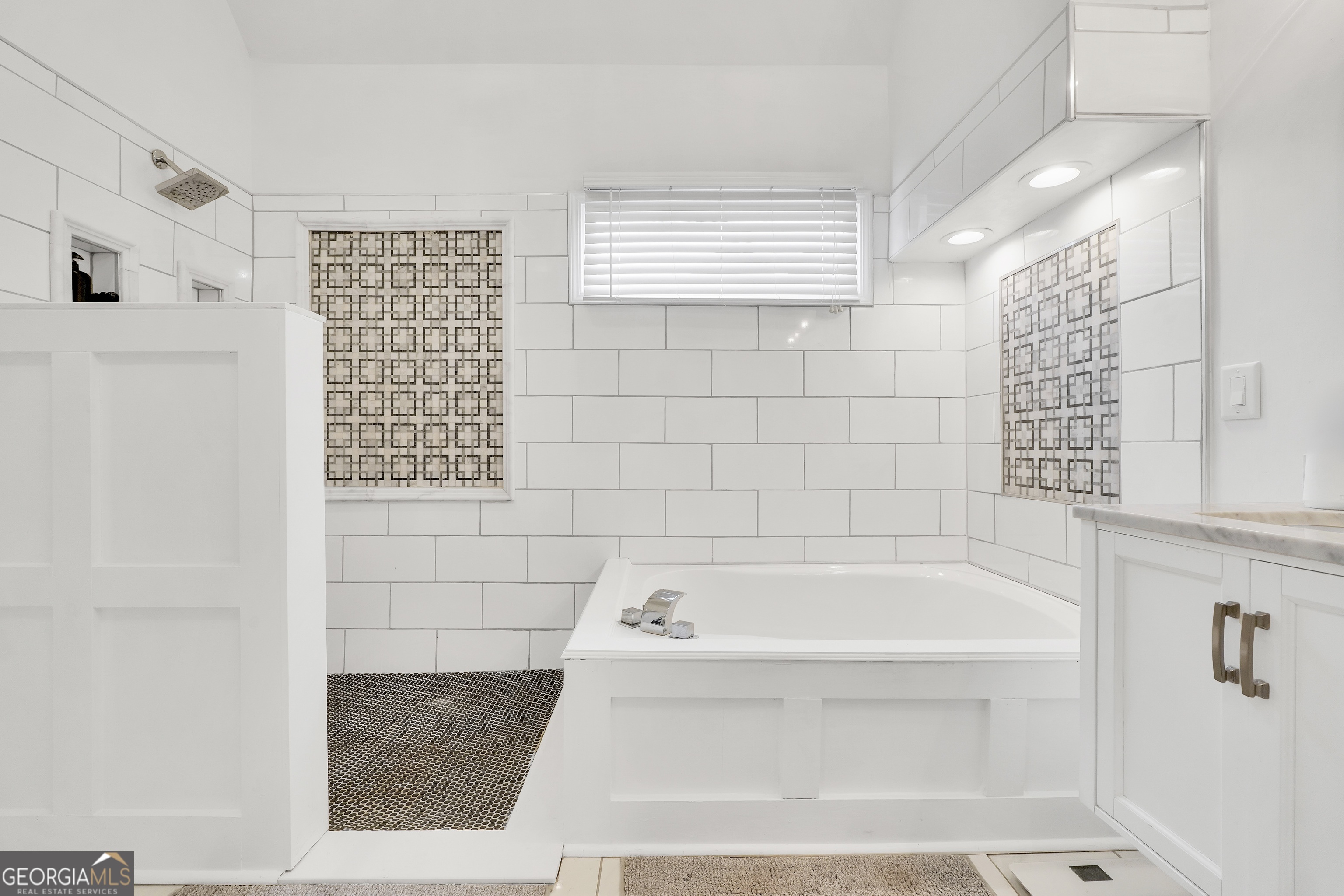 7093 Sweetwater Valley