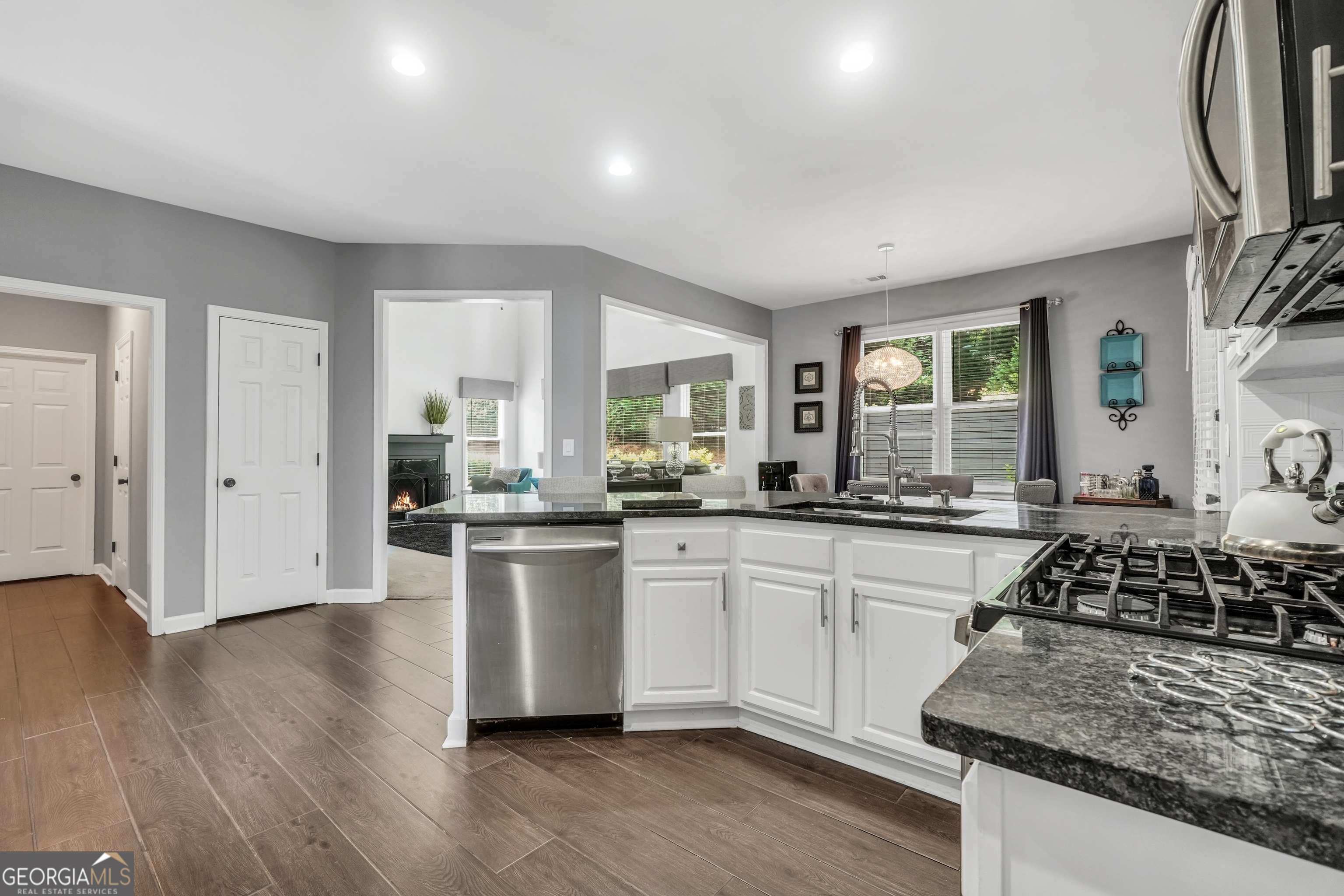 7093 Sweetwater Valley