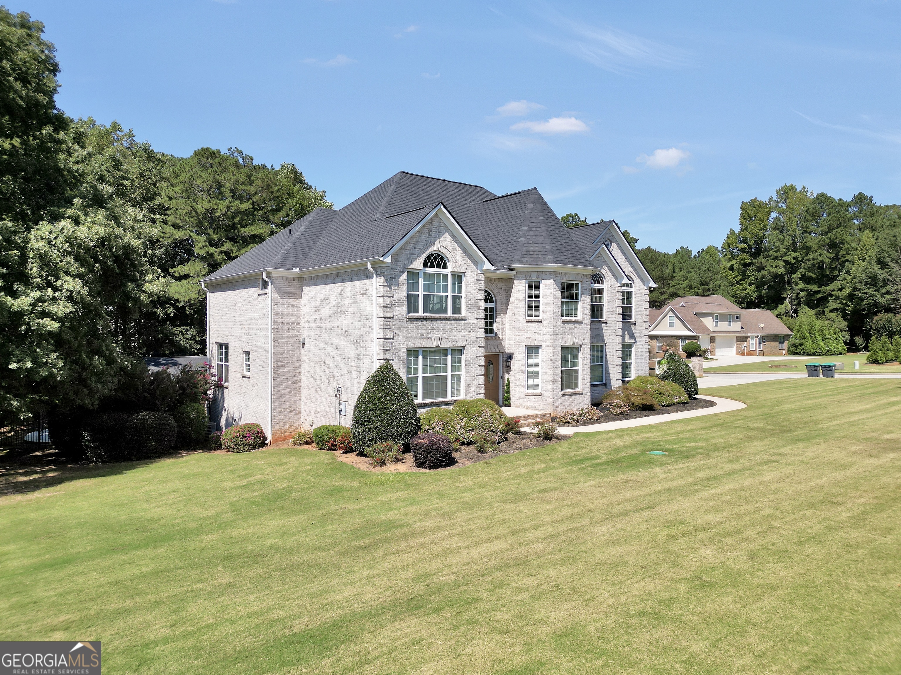 1202 Persimmon Way
